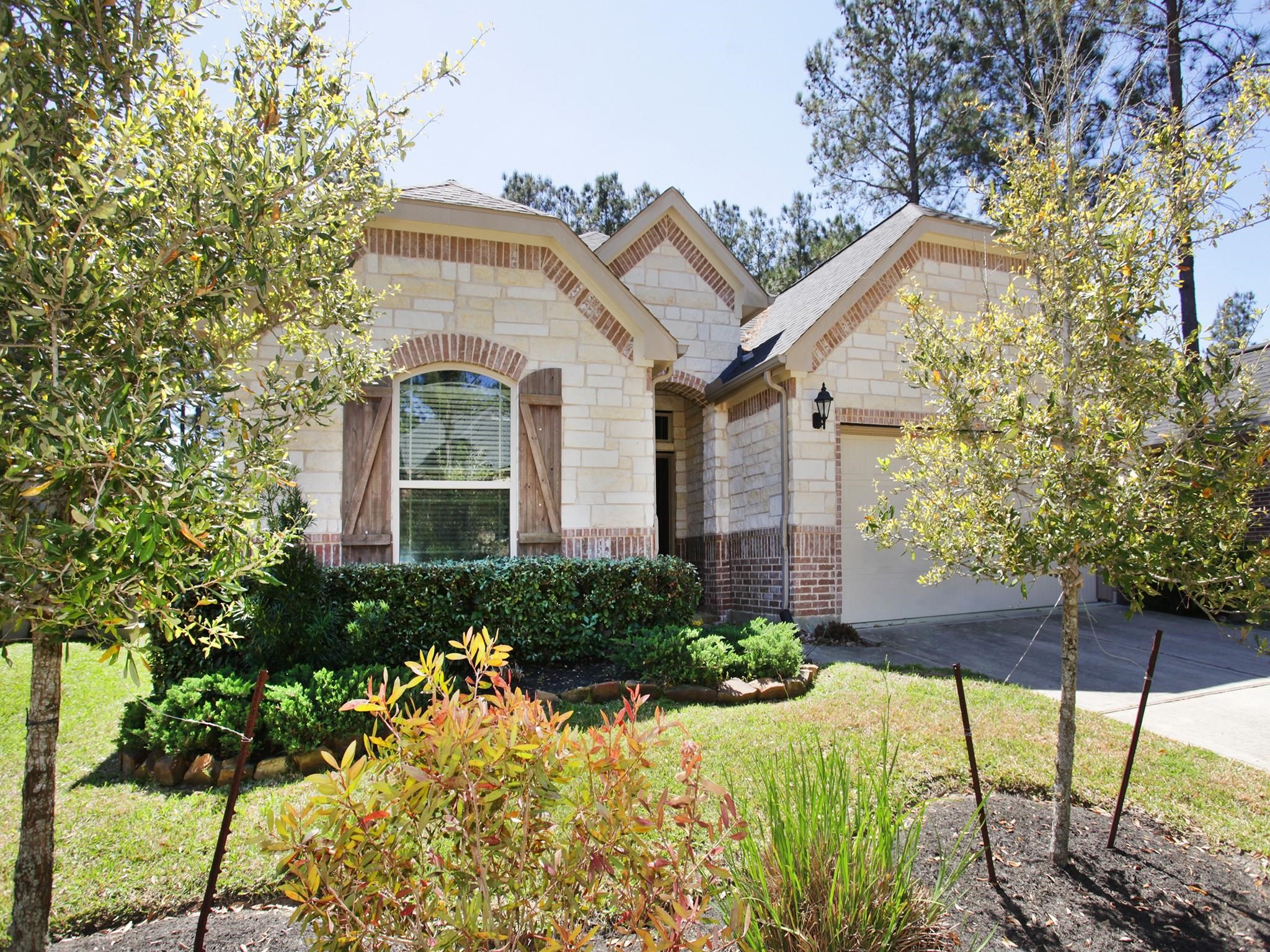 15 Sawbridge Circle Property Photo 3