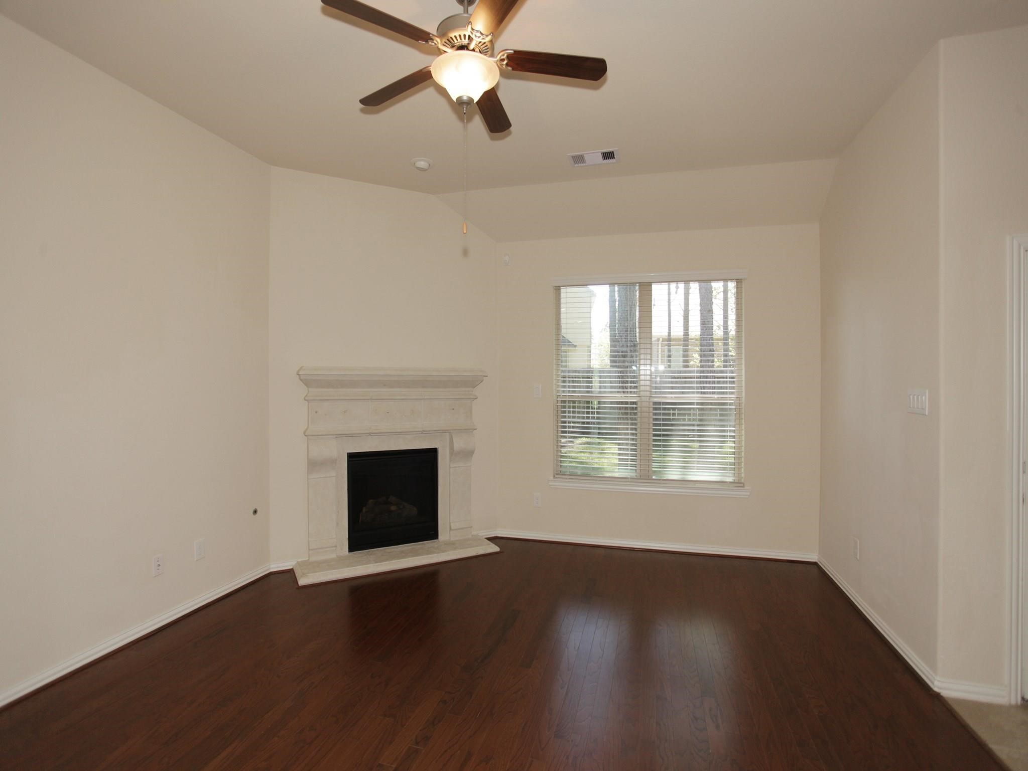 15 Sawbridge Circle Property Photo 5