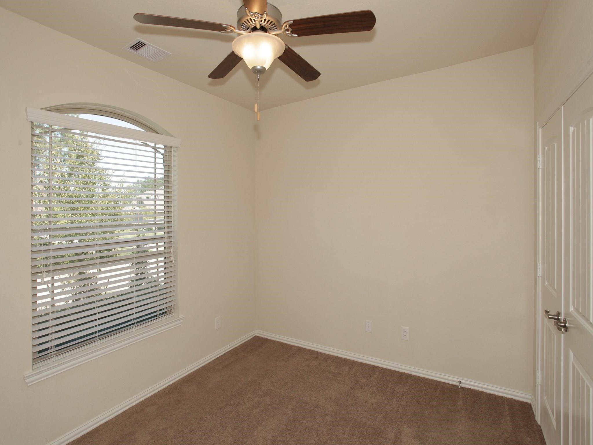 15 Sawbridge Circle Property Photo 16
