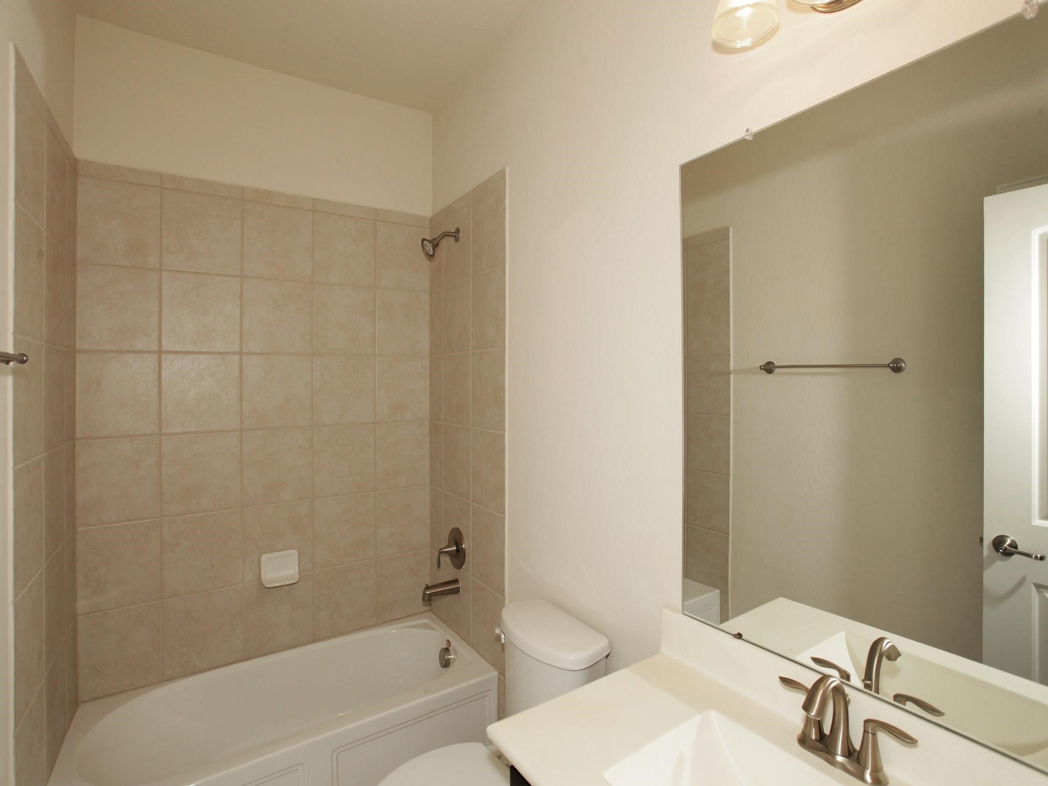 15 Sawbridge Circle Property Photo 18