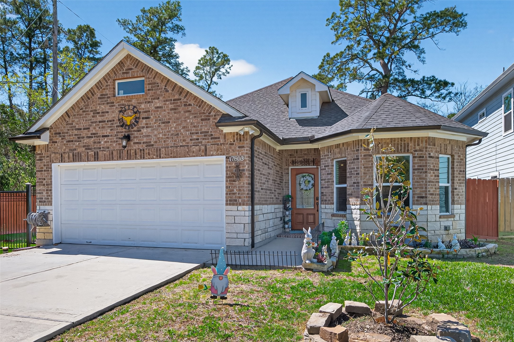 17503 Deer Creek Drive Property Photo 1