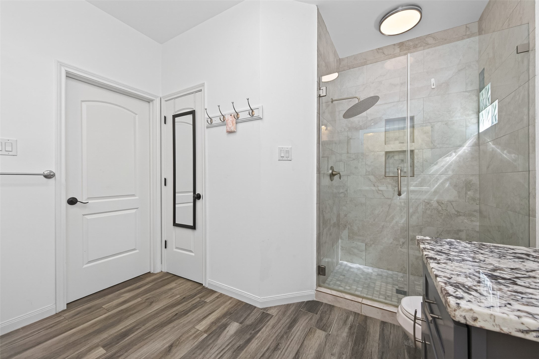 17503 Deer Creek Drive Property Photo 12