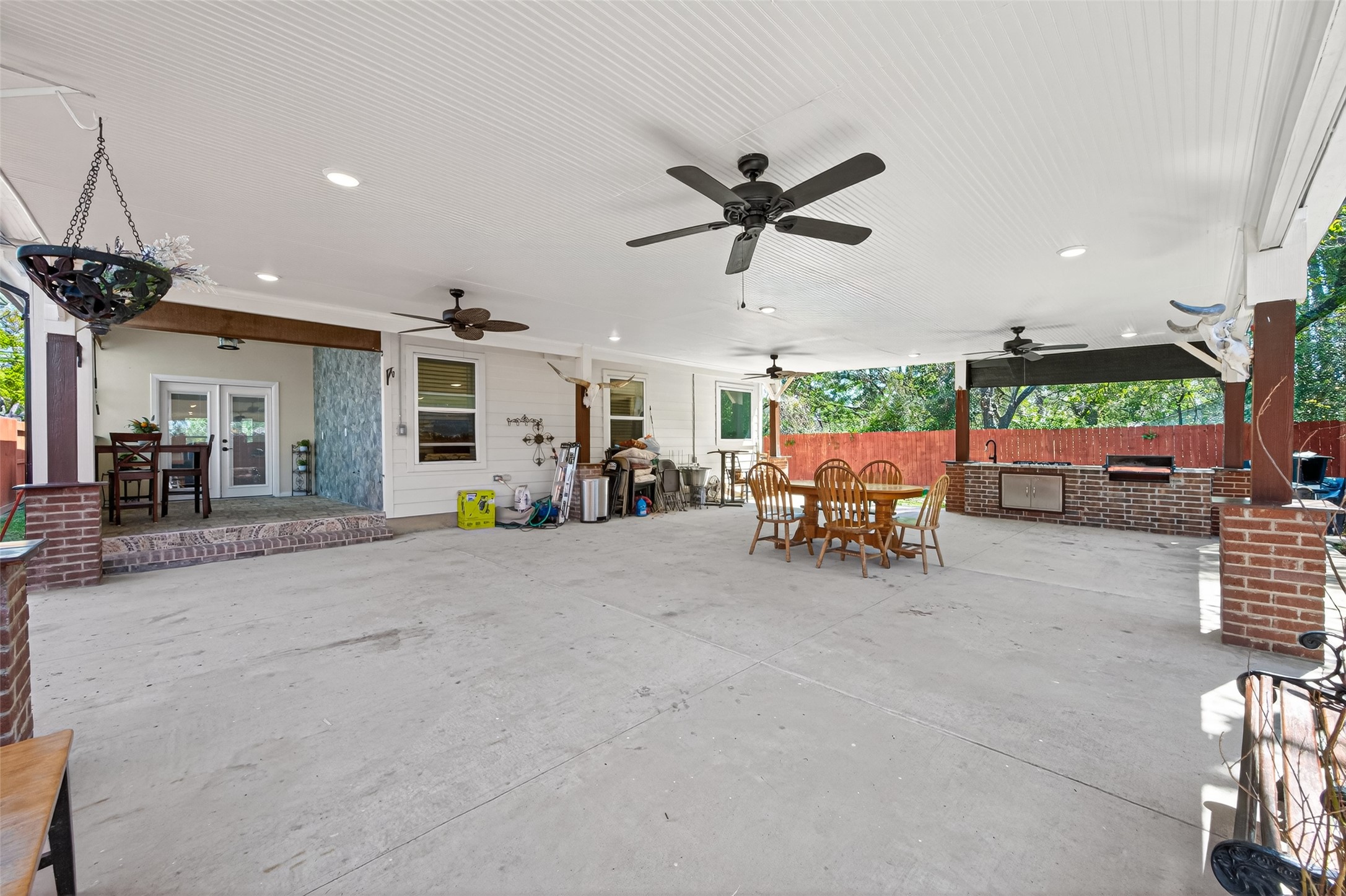 17503 Deer Creek Drive Property Photo 20