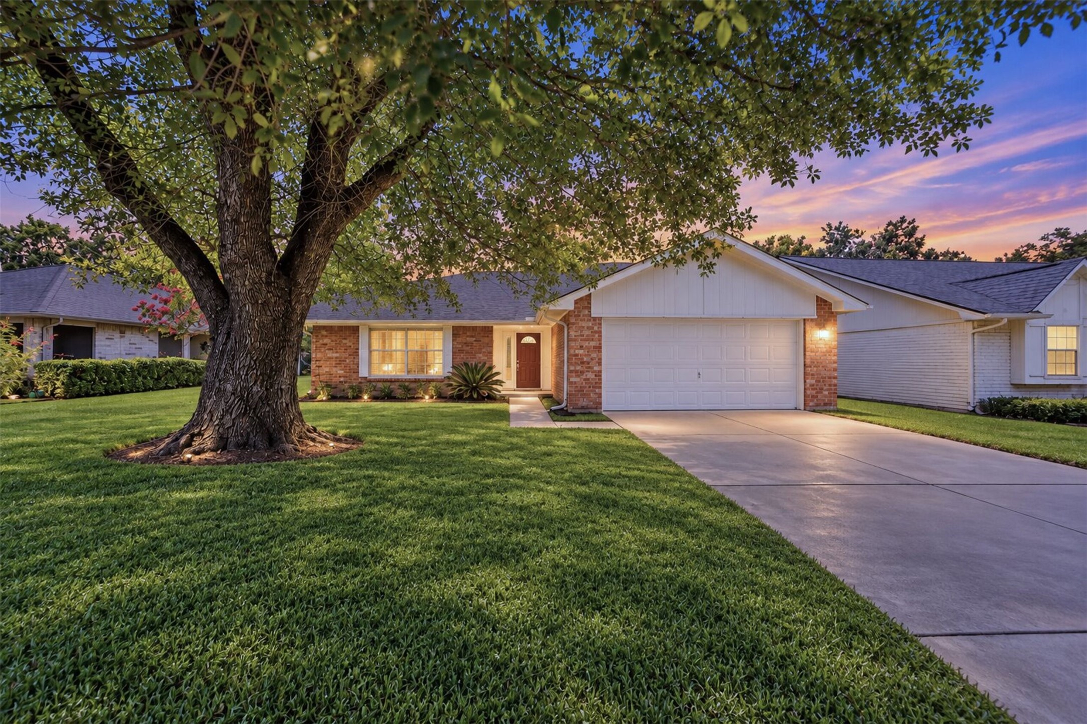 9634 Magnolia Ridge Drive Property Photo 1