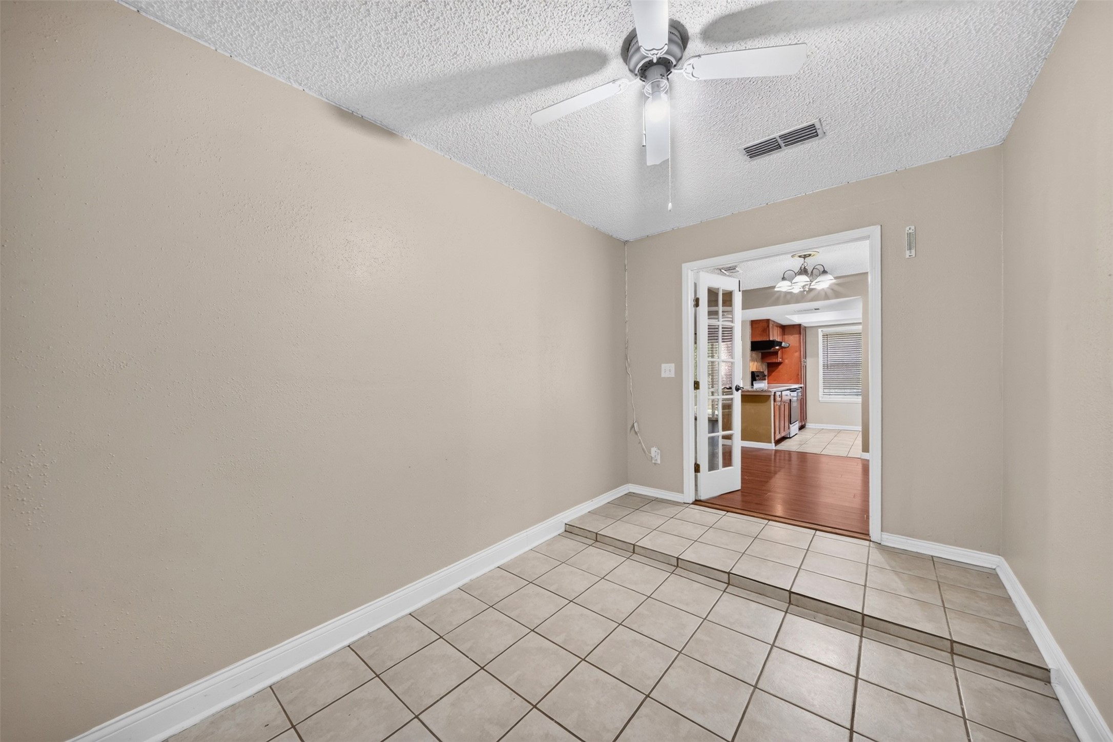 9634 Magnolia Ridge Drive Property Photo 13