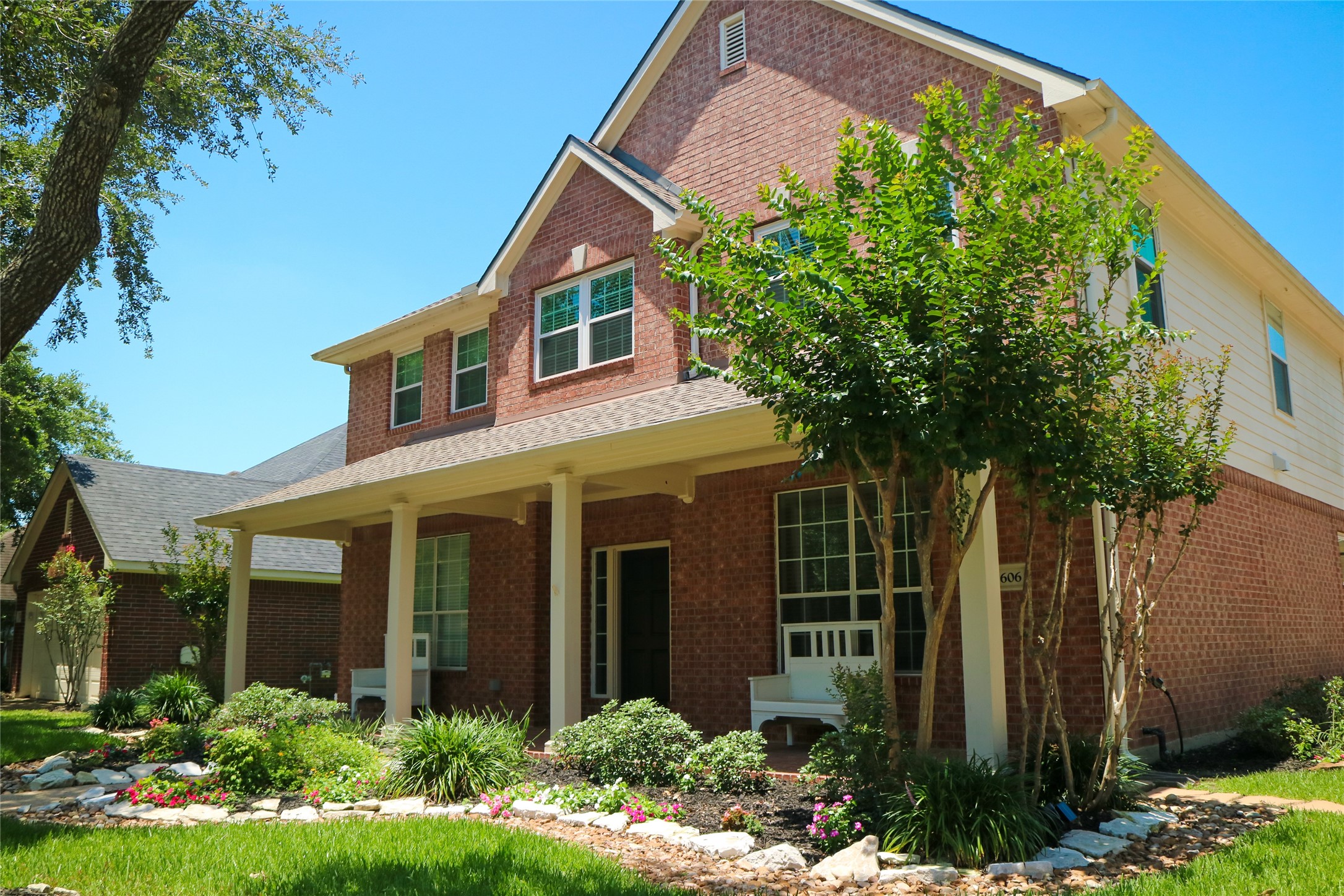 606 Biscayne Bend Lane Property Photo 1