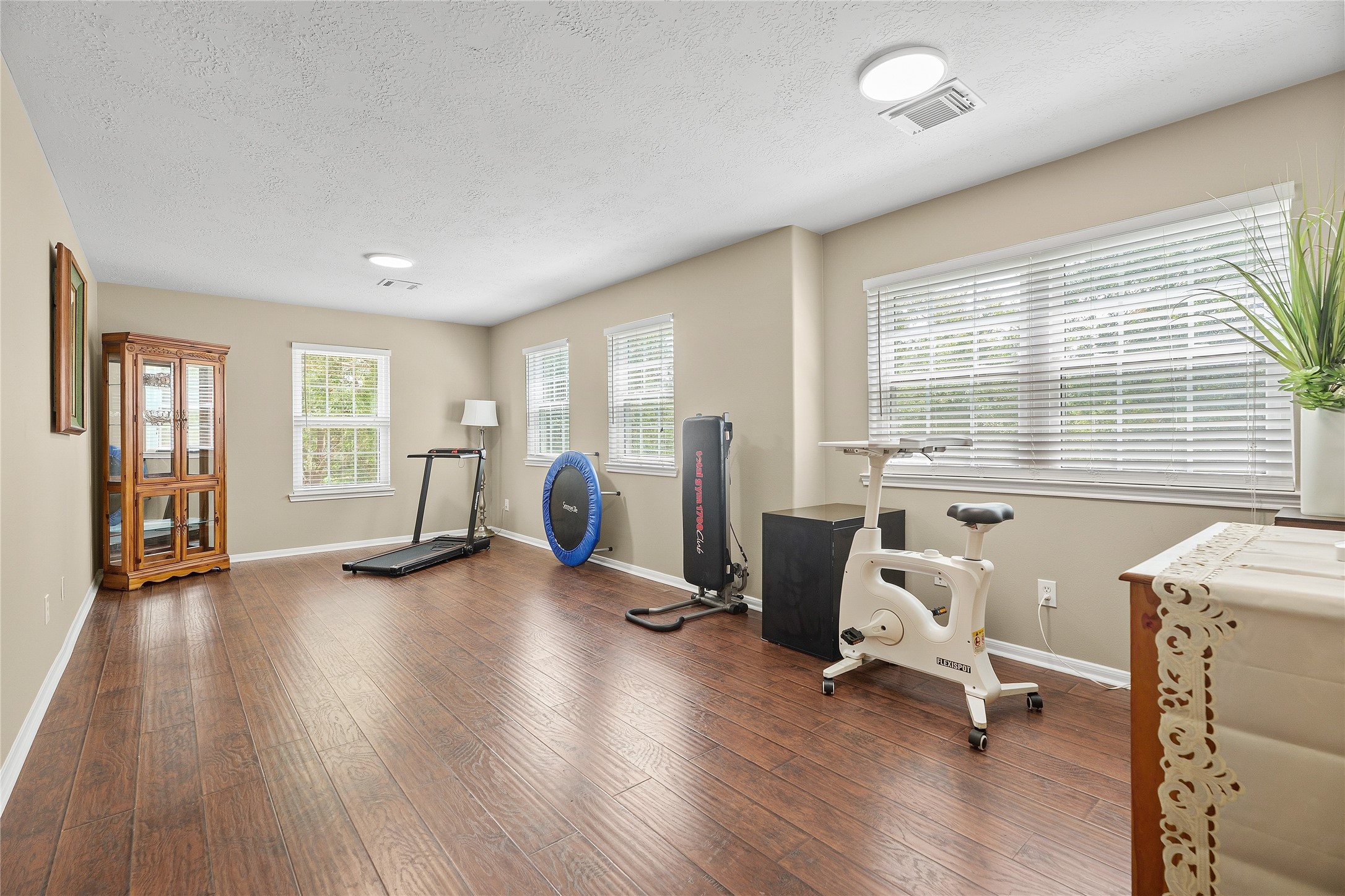 606 Biscayne Bend Lane Property Photo 22