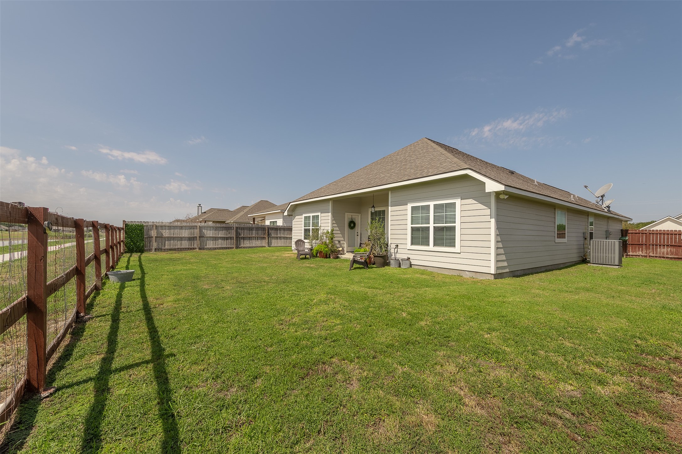 280 Brazos Bend Property Photo 22