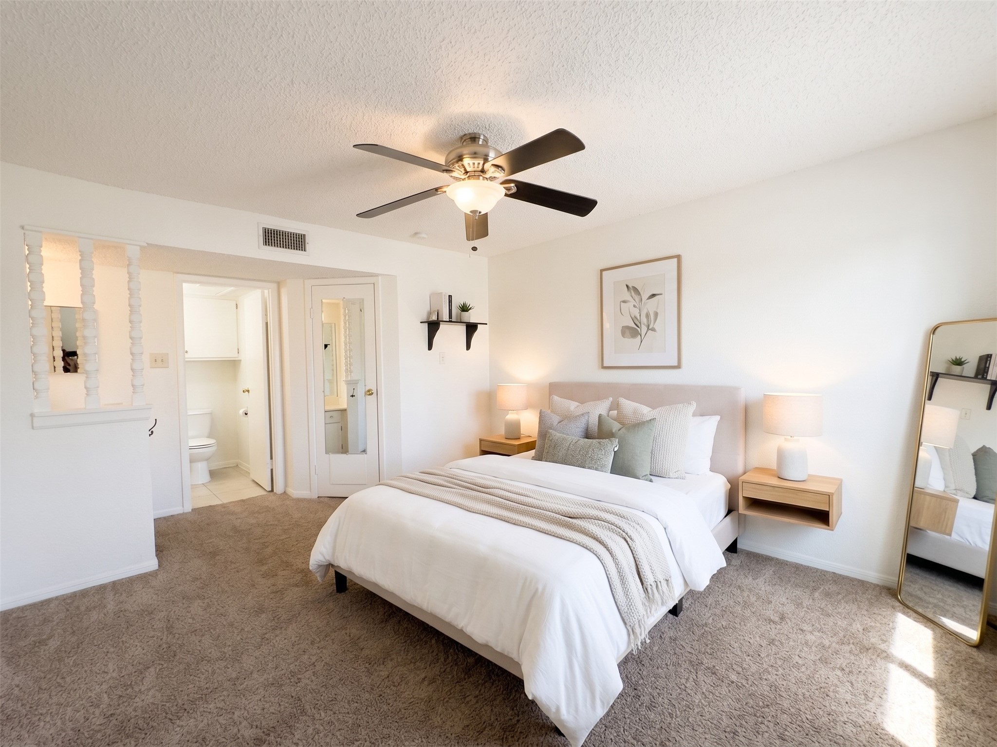 1500 Bay Area Boulevard 440 Property Photo 8