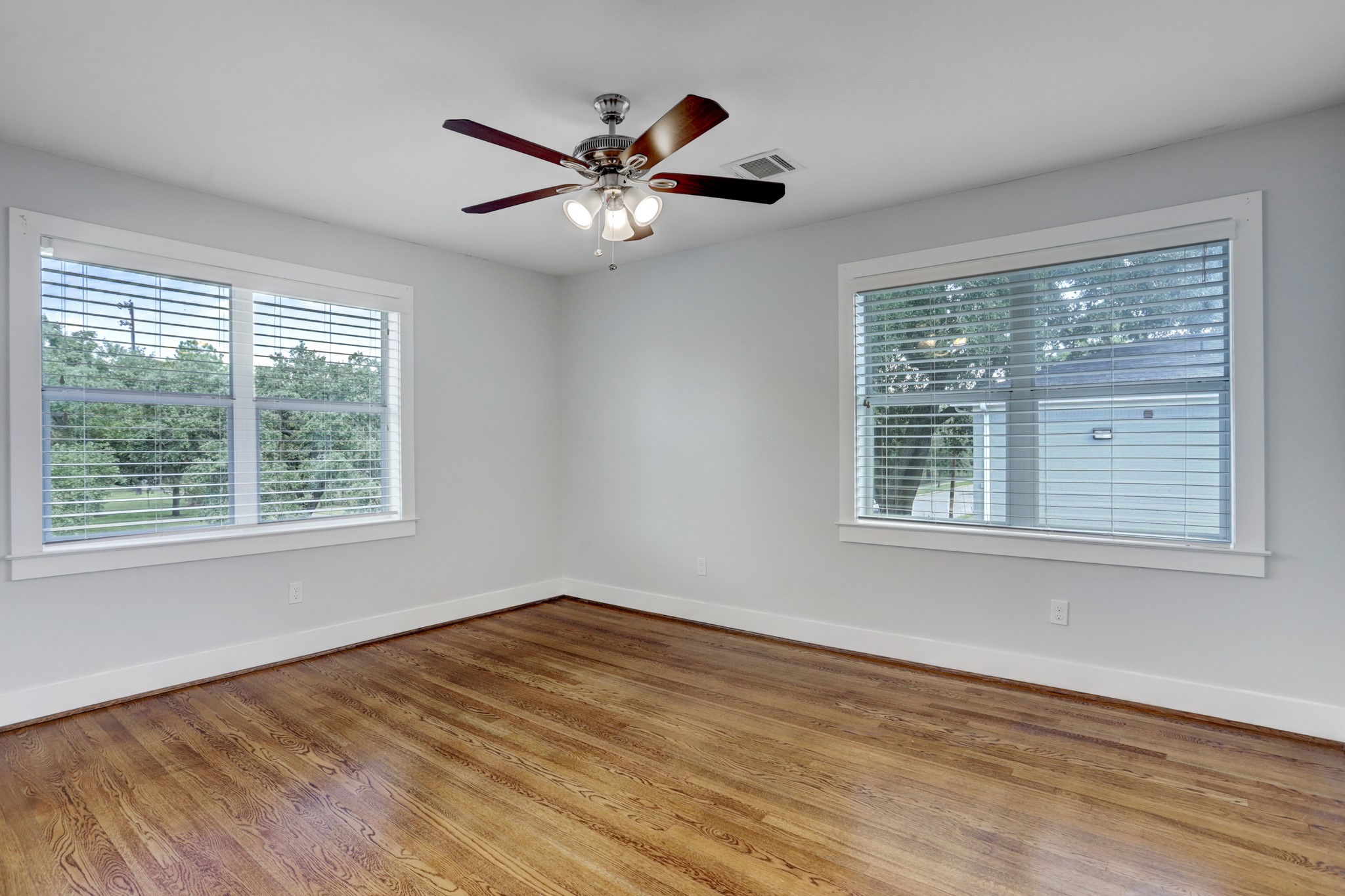 3615 Murworth Drive B Property Photo 11