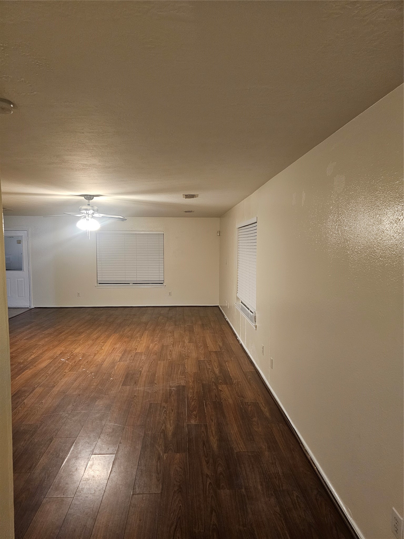 5910 Minor Street Property Photo 3