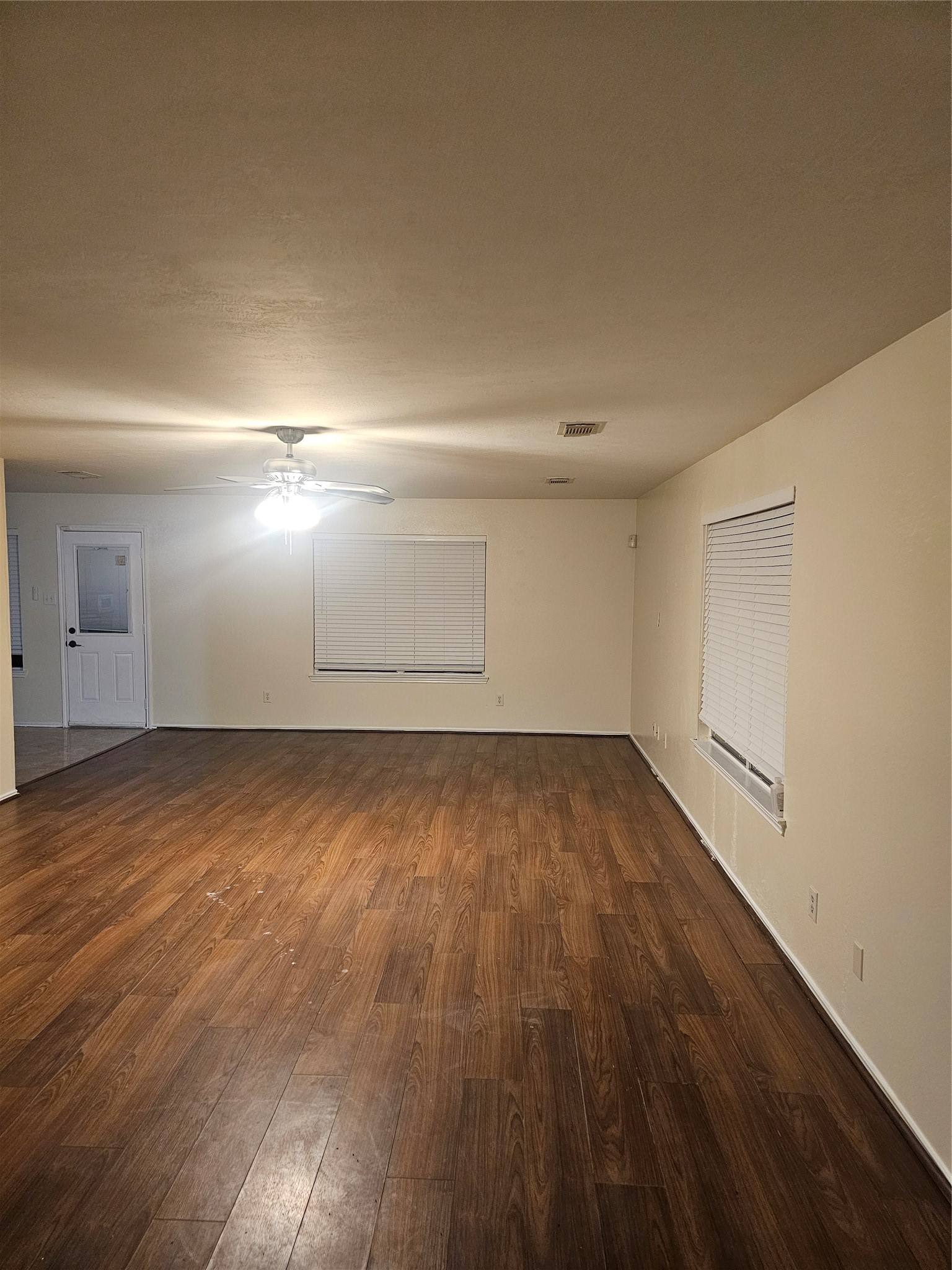 5910 Minor Street Property Photo 4