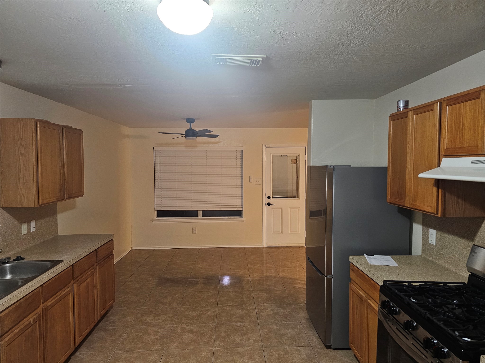 5910 Minor Street Property Photo 6