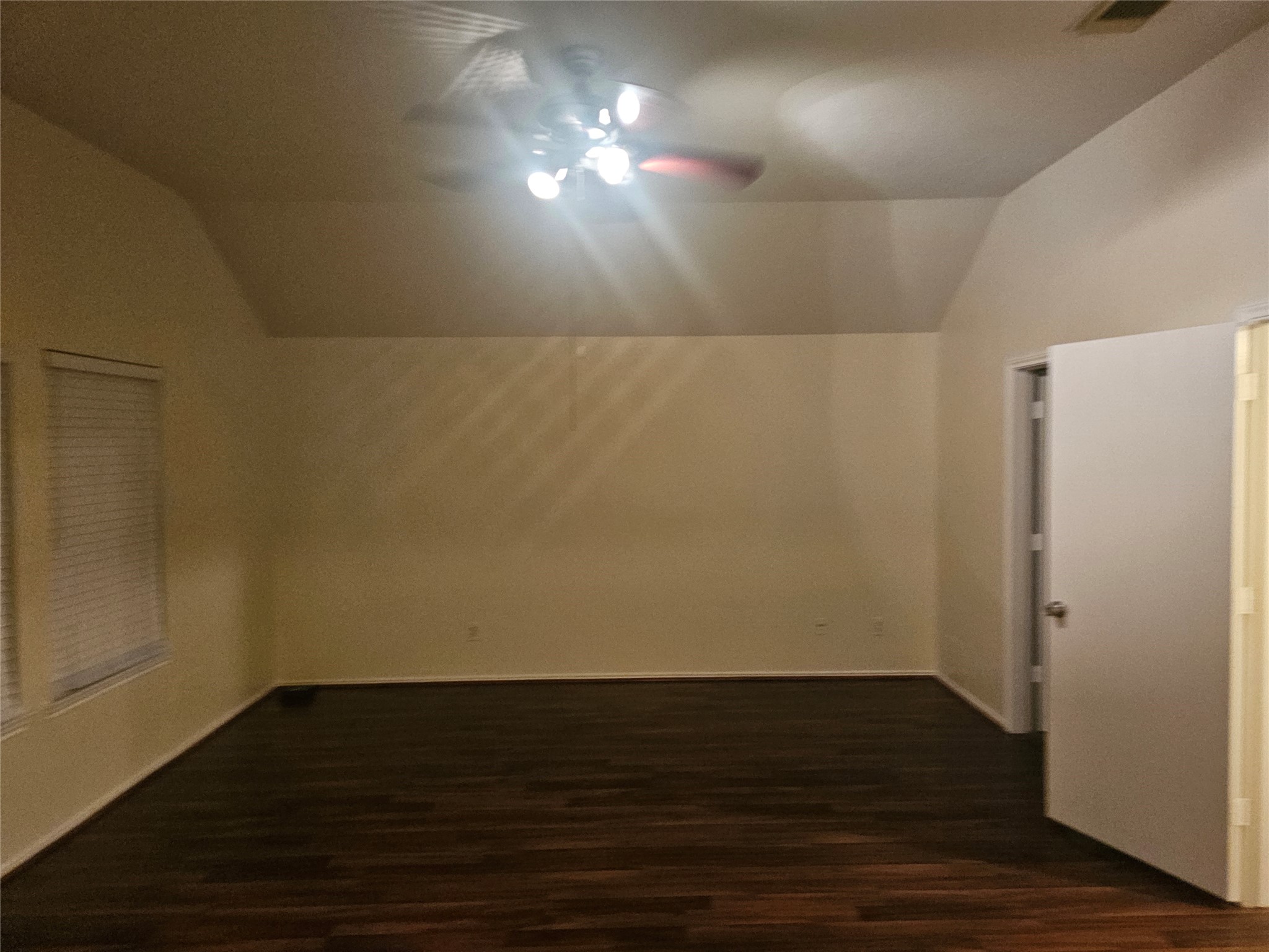 5910 Minor Street Property Photo 12