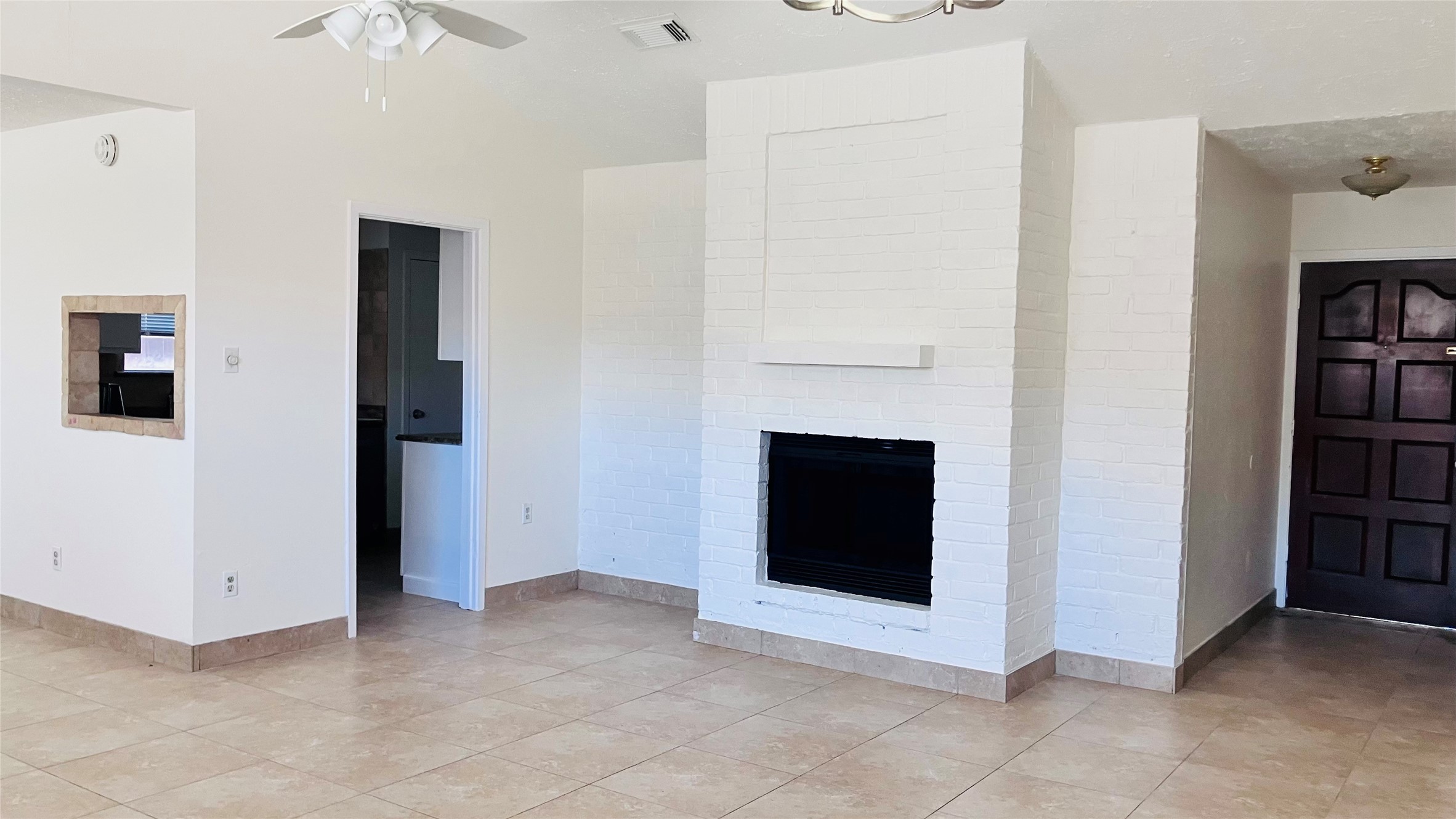 16719 Maplemont Drive Property Photo 10