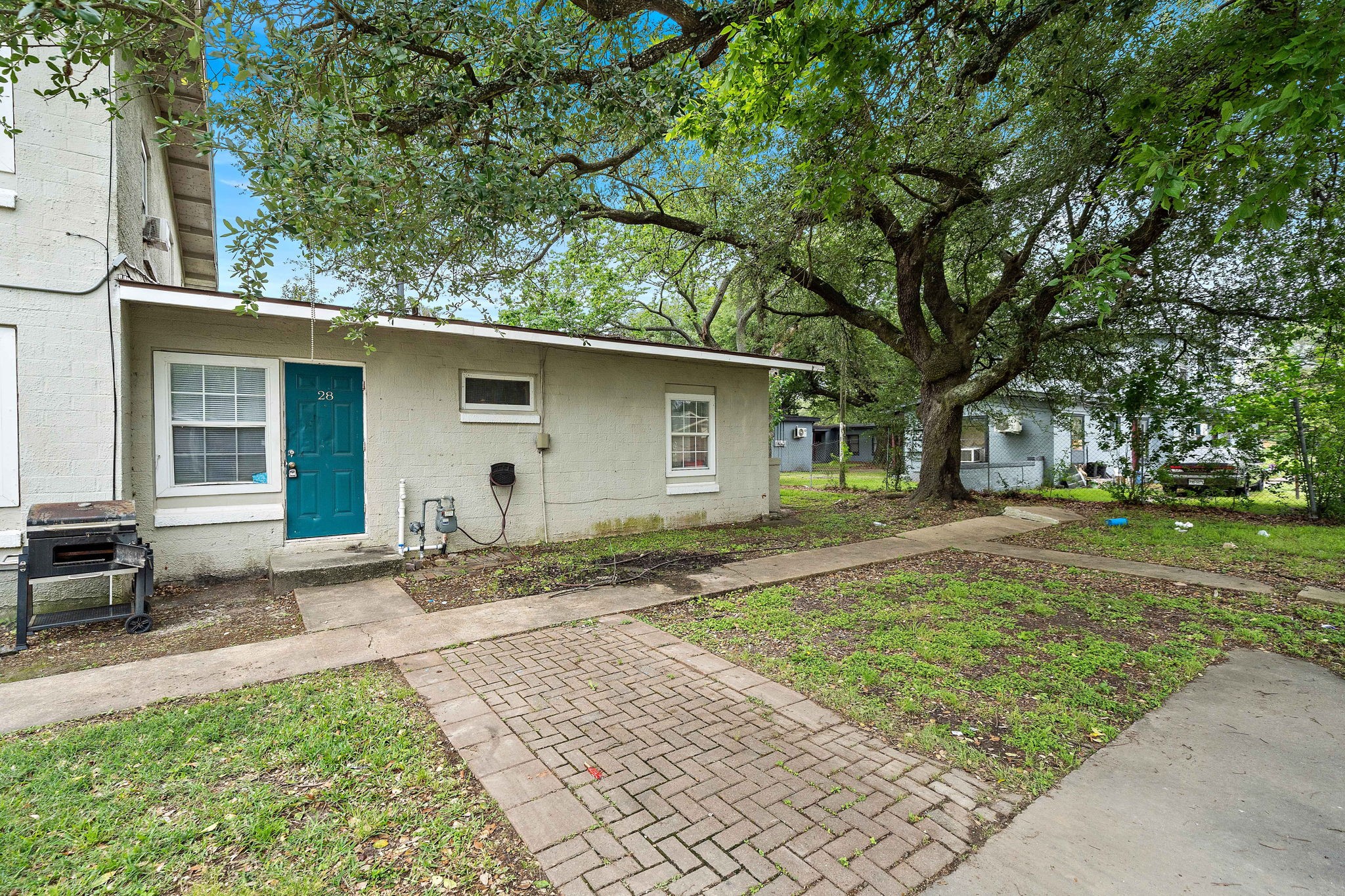 818 3rd Avenue N 28 Property Photo 1