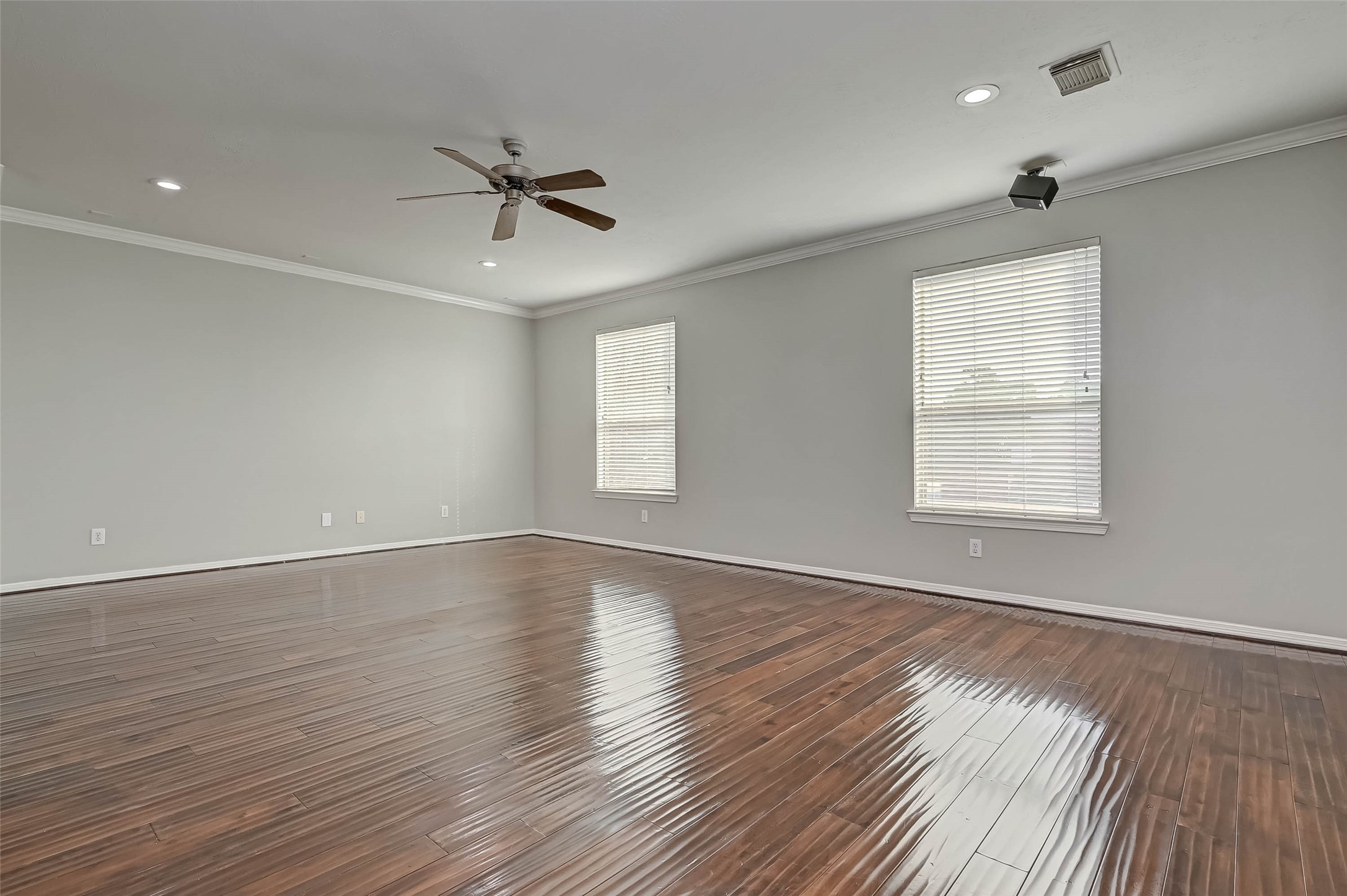 7816 Stoneyway Drive Property Photo 14