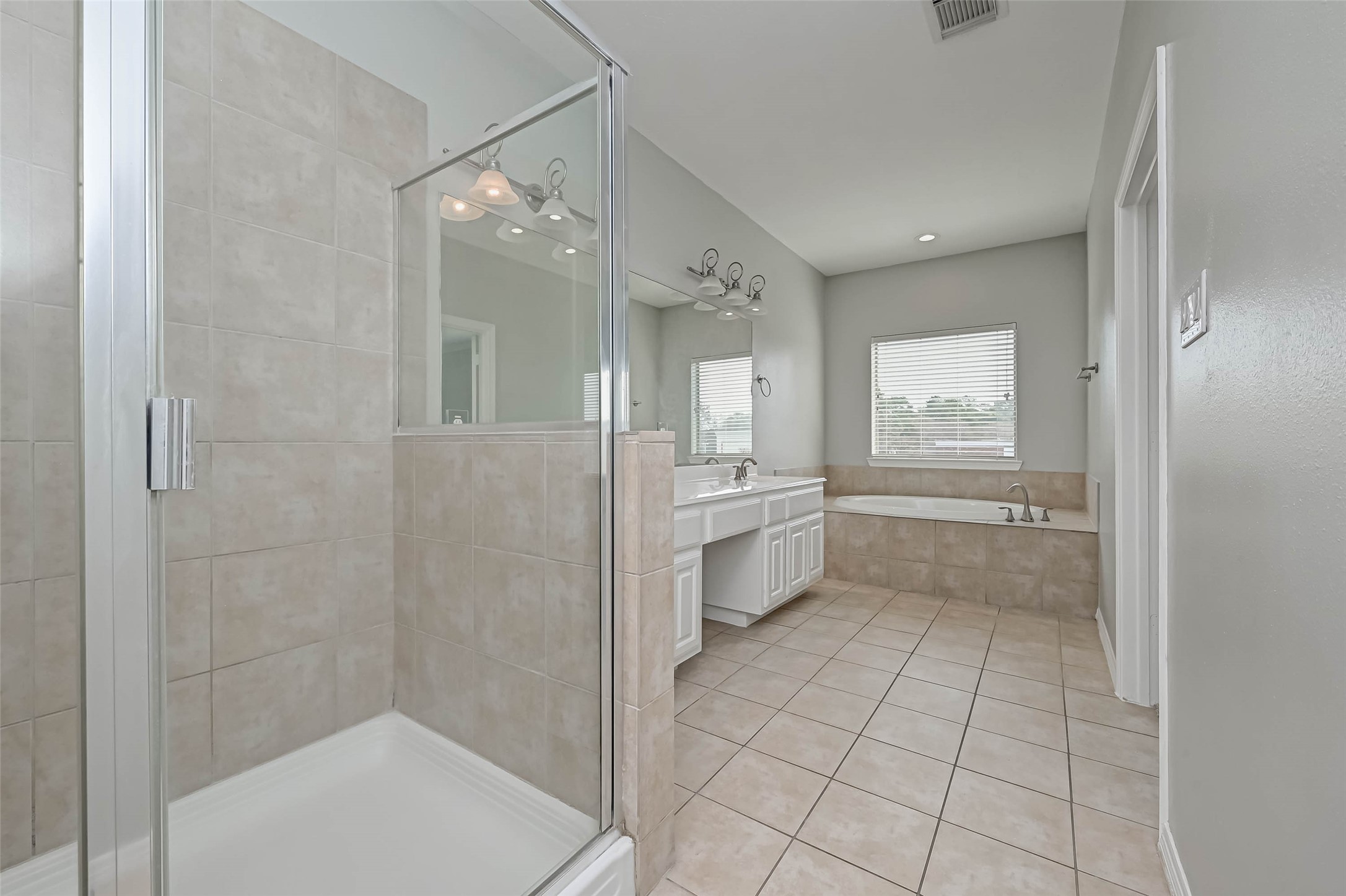 7816 Stoneyway Drive Property Photo 36