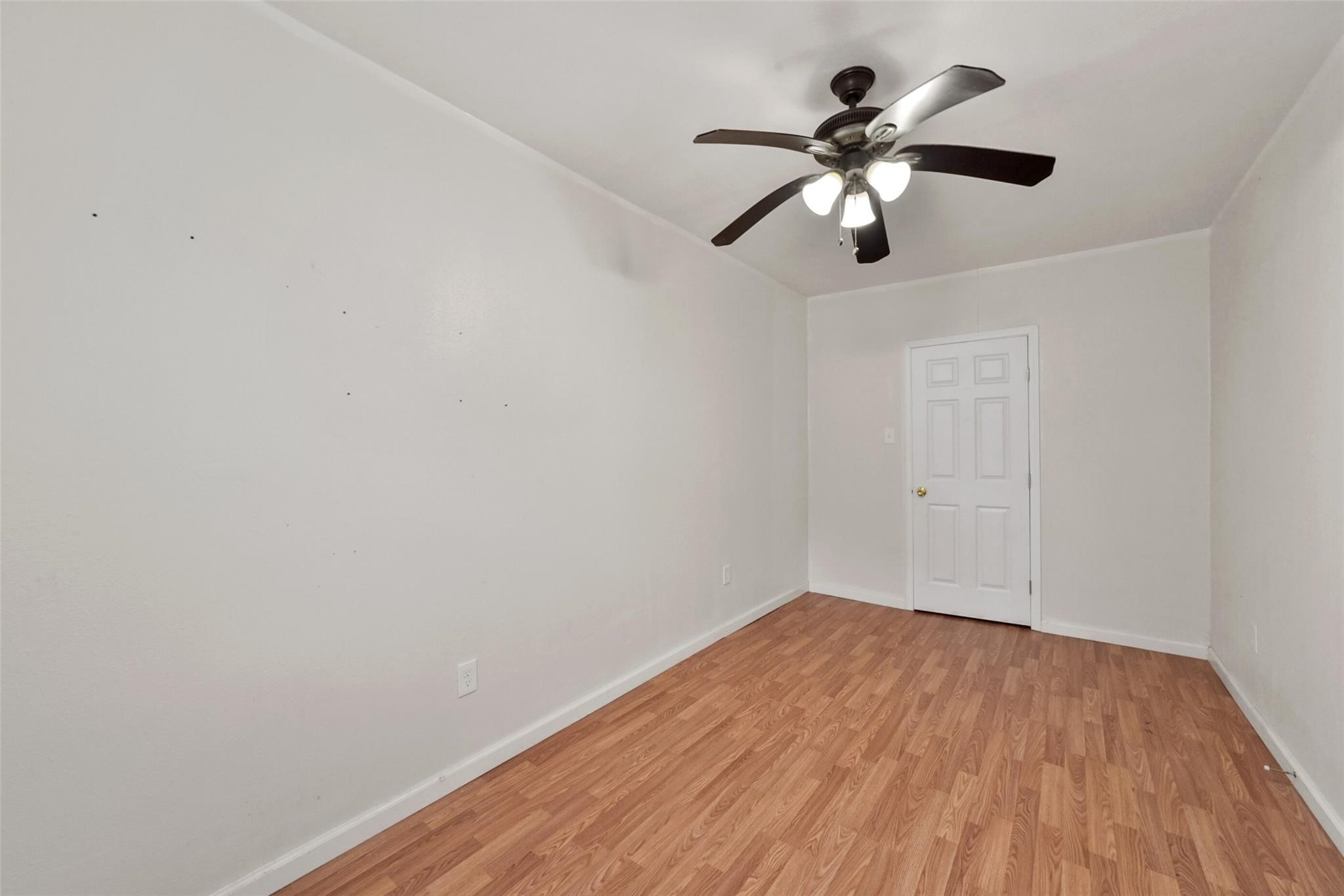 214 Schilling Street Property Photo 23