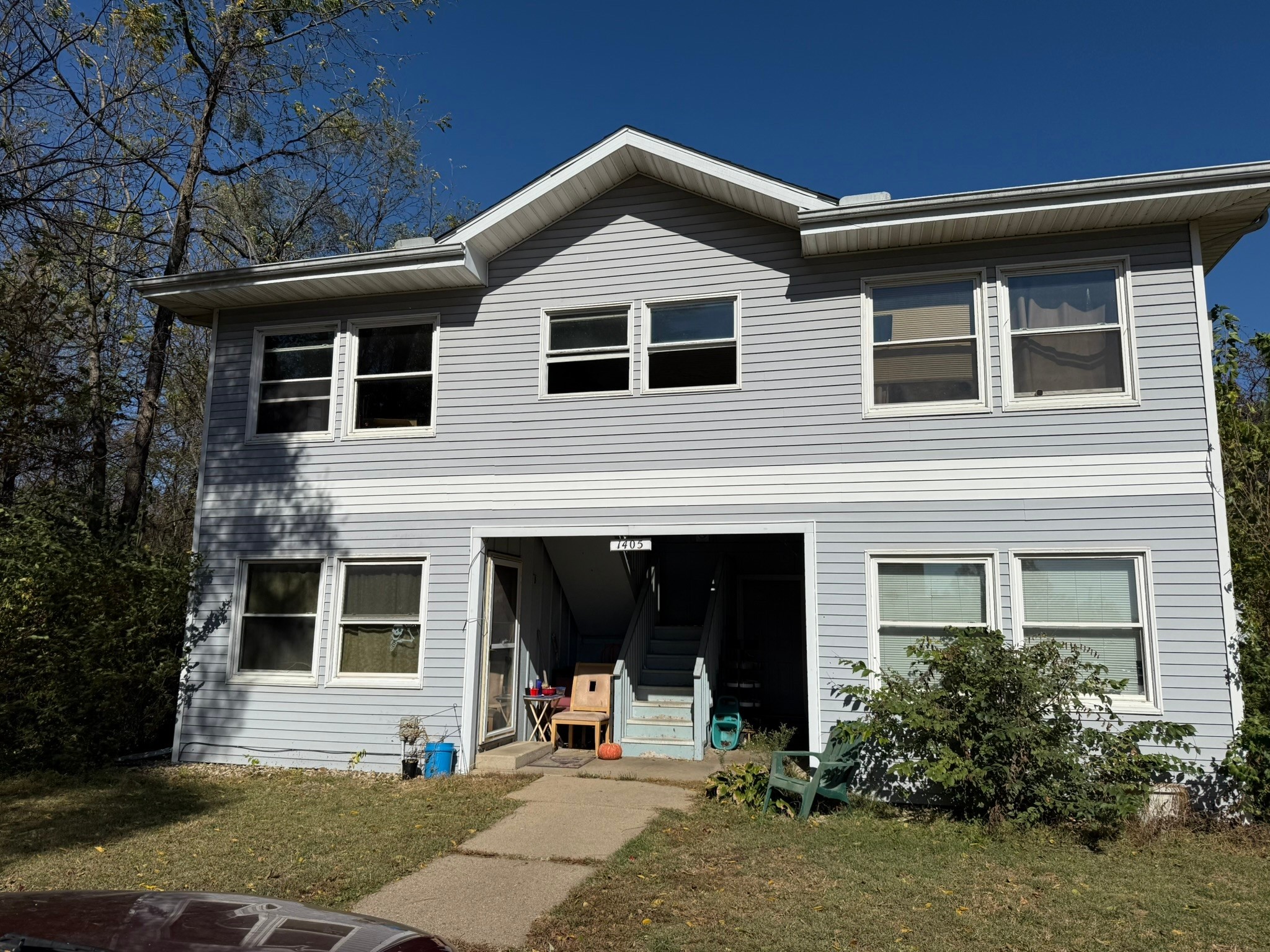 1405 Bayberry Ct Property Photo 6