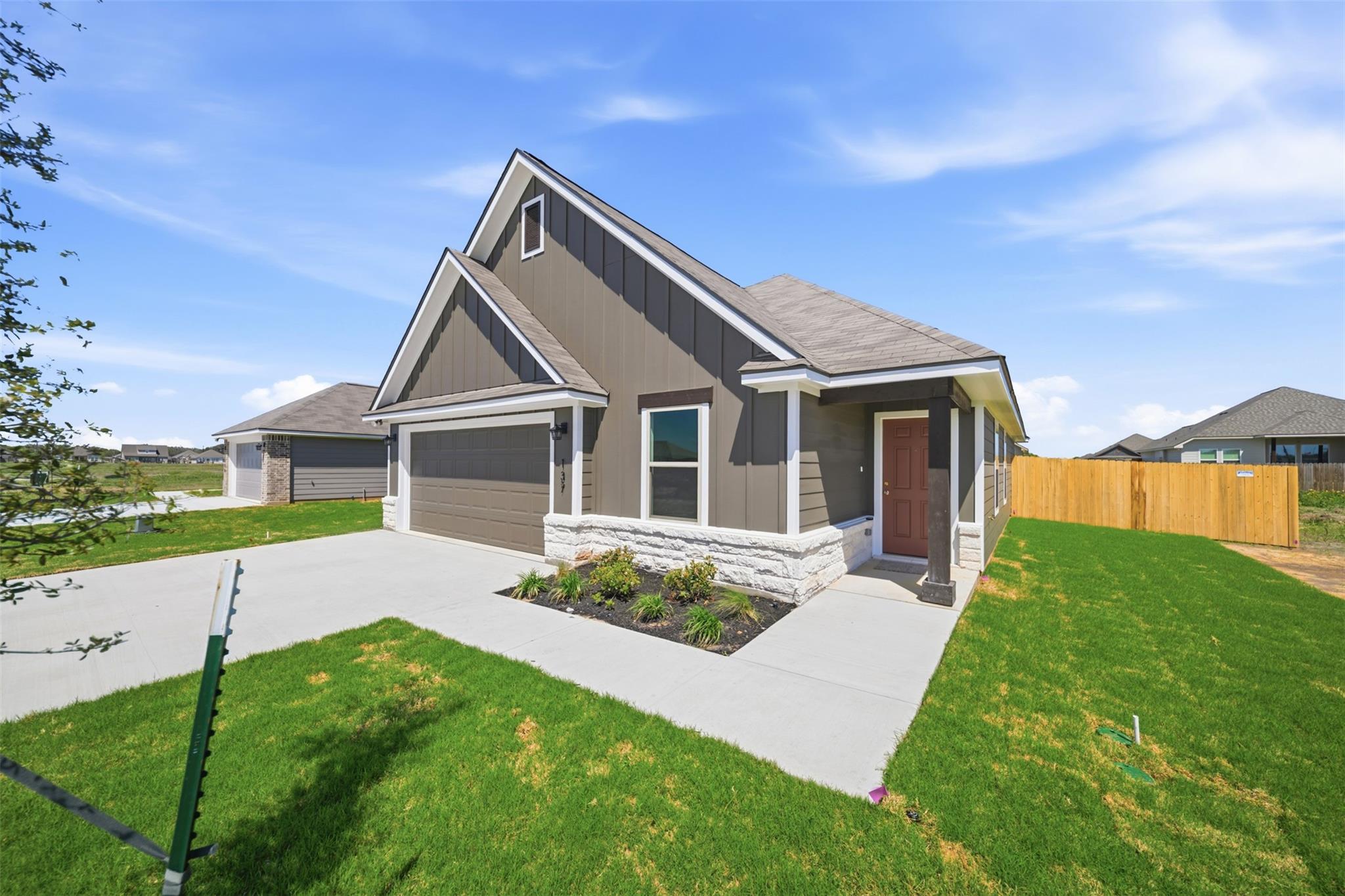 137 Cotton Cove, Snook Tx 77879 Property Photo 4