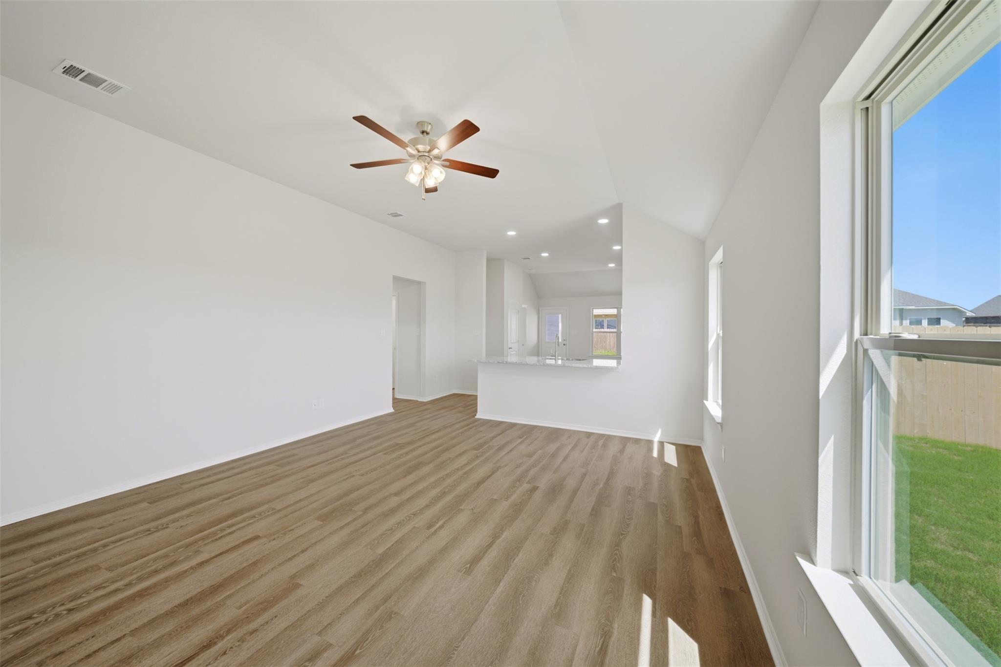 137 Cotton Cove, Snook Tx 77879 Property Photo 10
