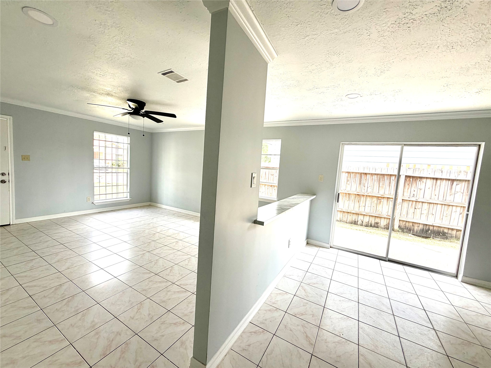 718 Blue Rock Court Property Photo 4