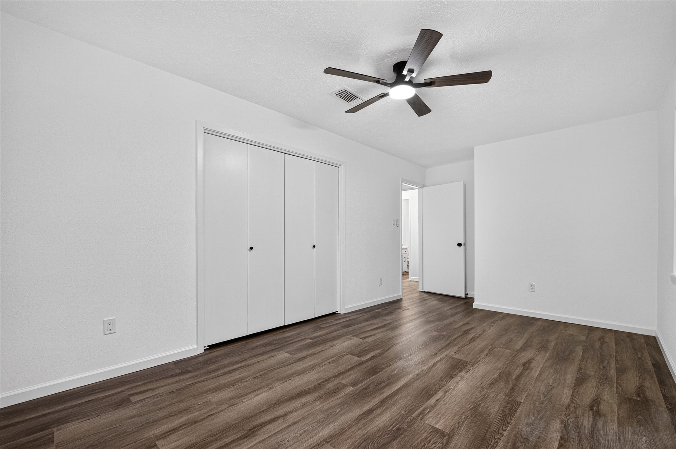 311 Crest Hill Drive Property Photo 23