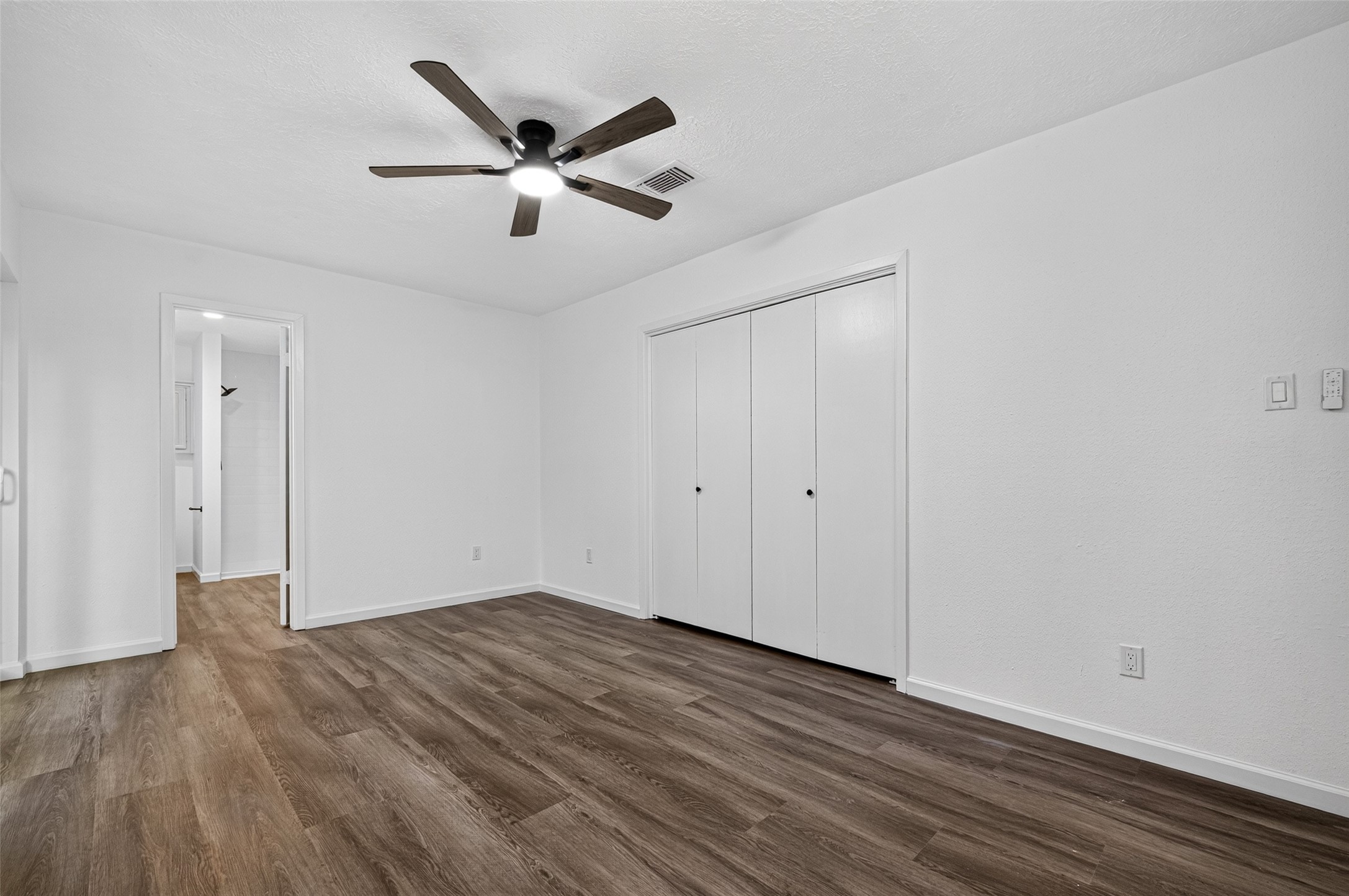 311 Crest Hill Drive Property Photo 24