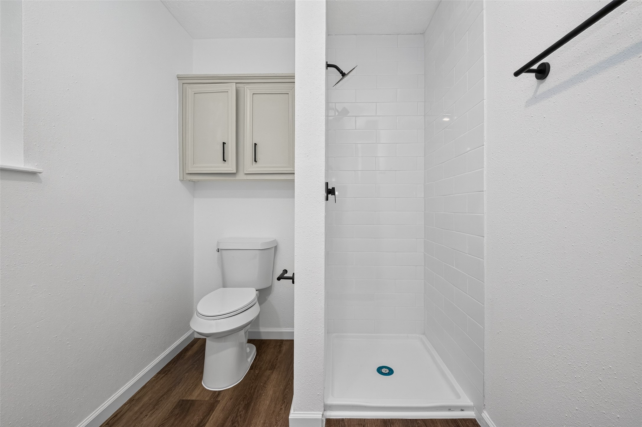 311 Crest Hill Drive Property Photo 27