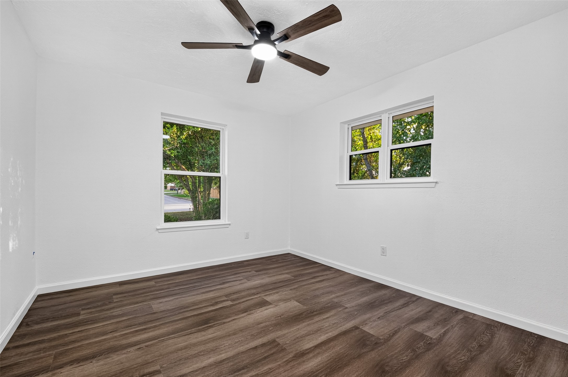 311 Crest Hill Drive Property Photo 31