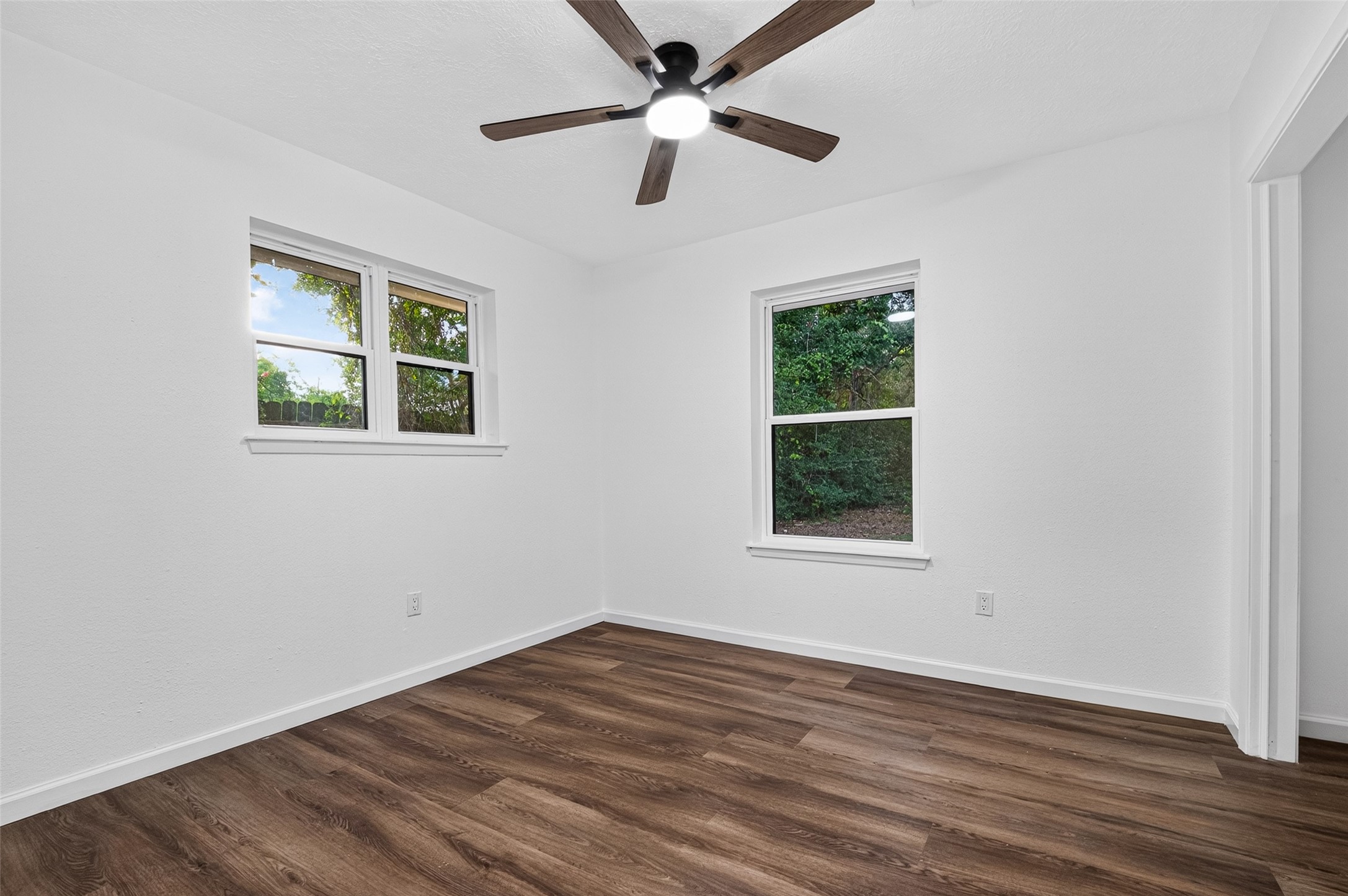 311 Crest Hill Drive Property Photo 39