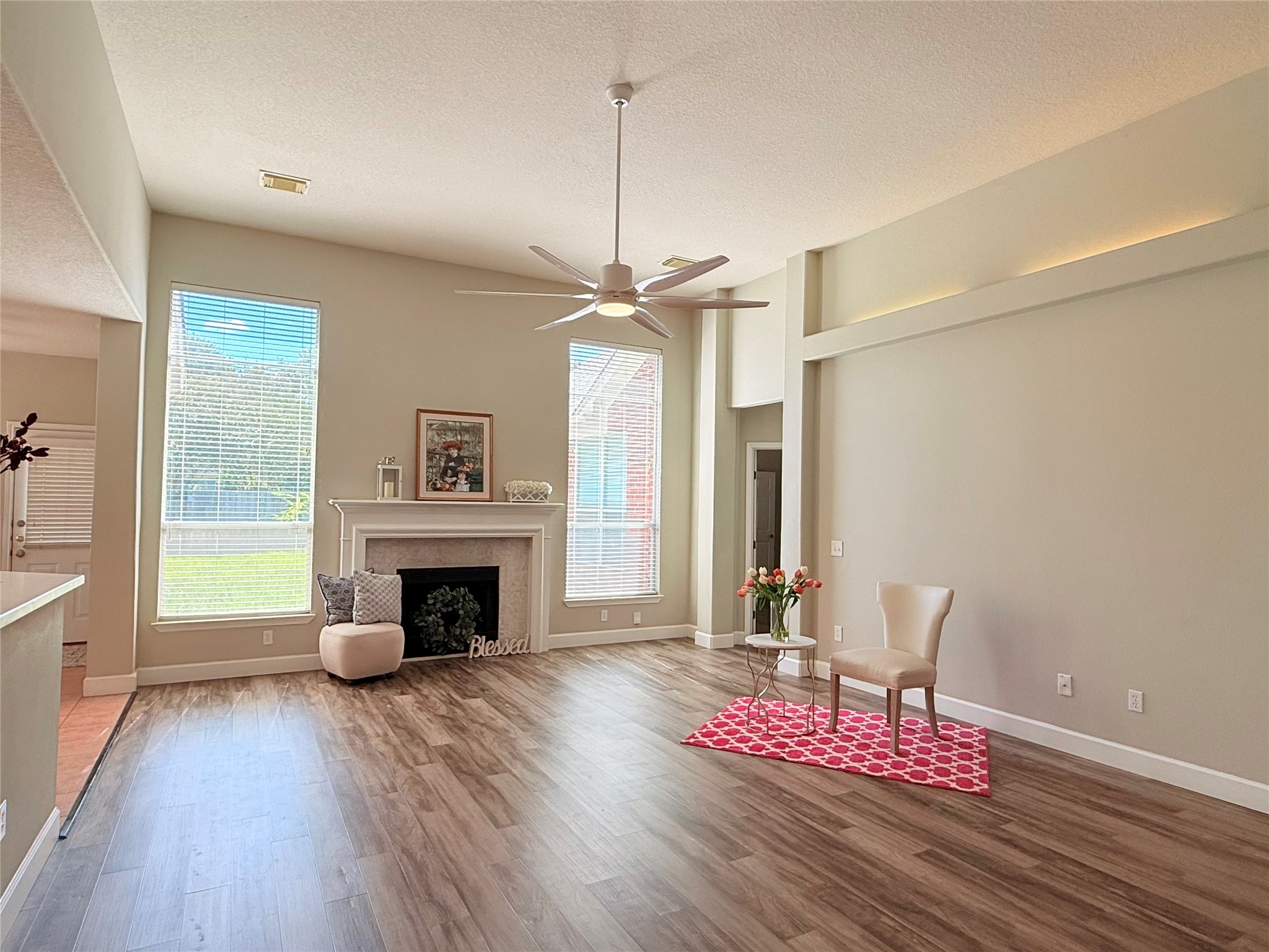 6235 Clear Canyon Drive Property Photo 14
