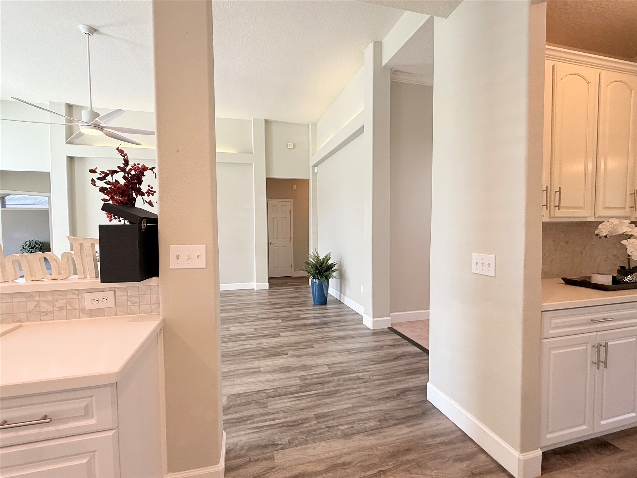 6235 Clear Canyon Drive Property Photo 19