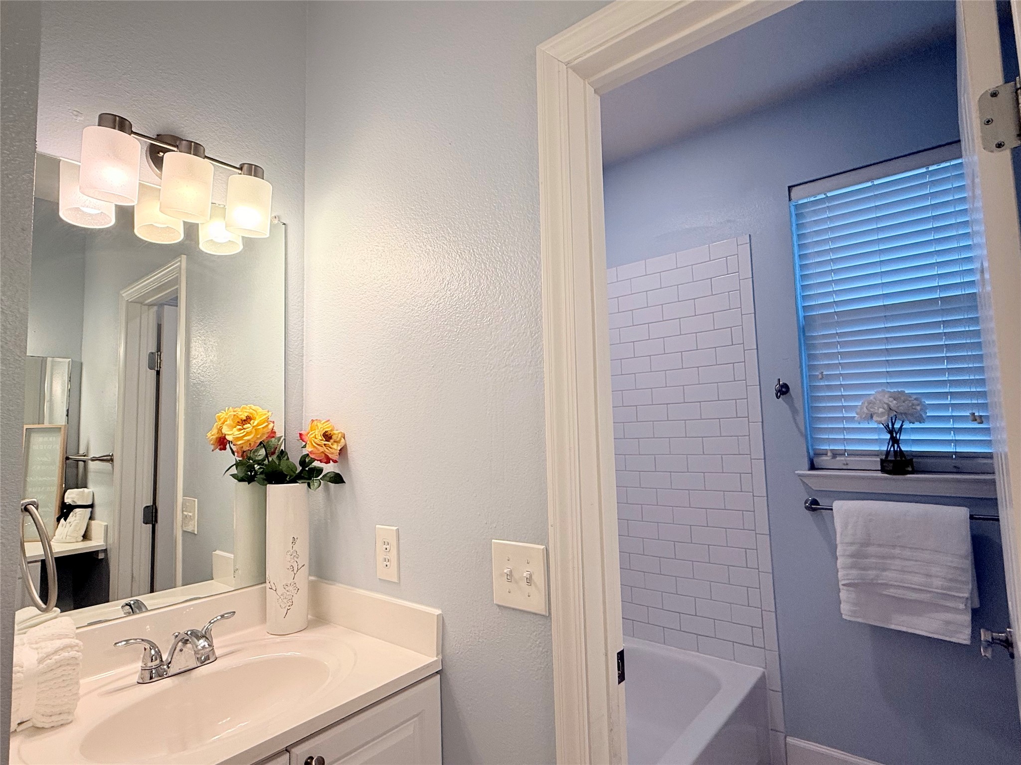 6235 Clear Canyon Drive Property Photo 31