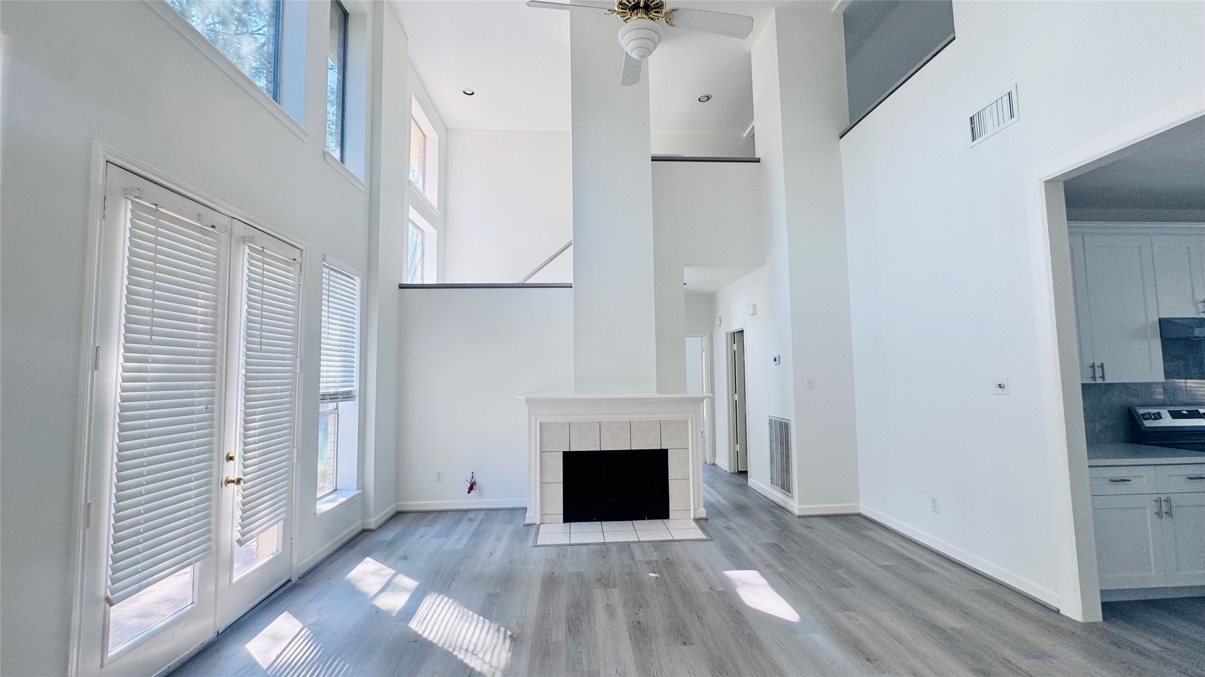 1702 Berkoff Drive Property Photo 8