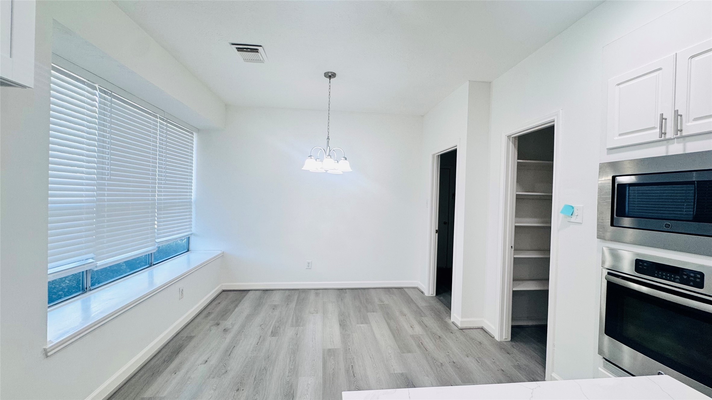 1702 Berkoff Drive Property Photo 14