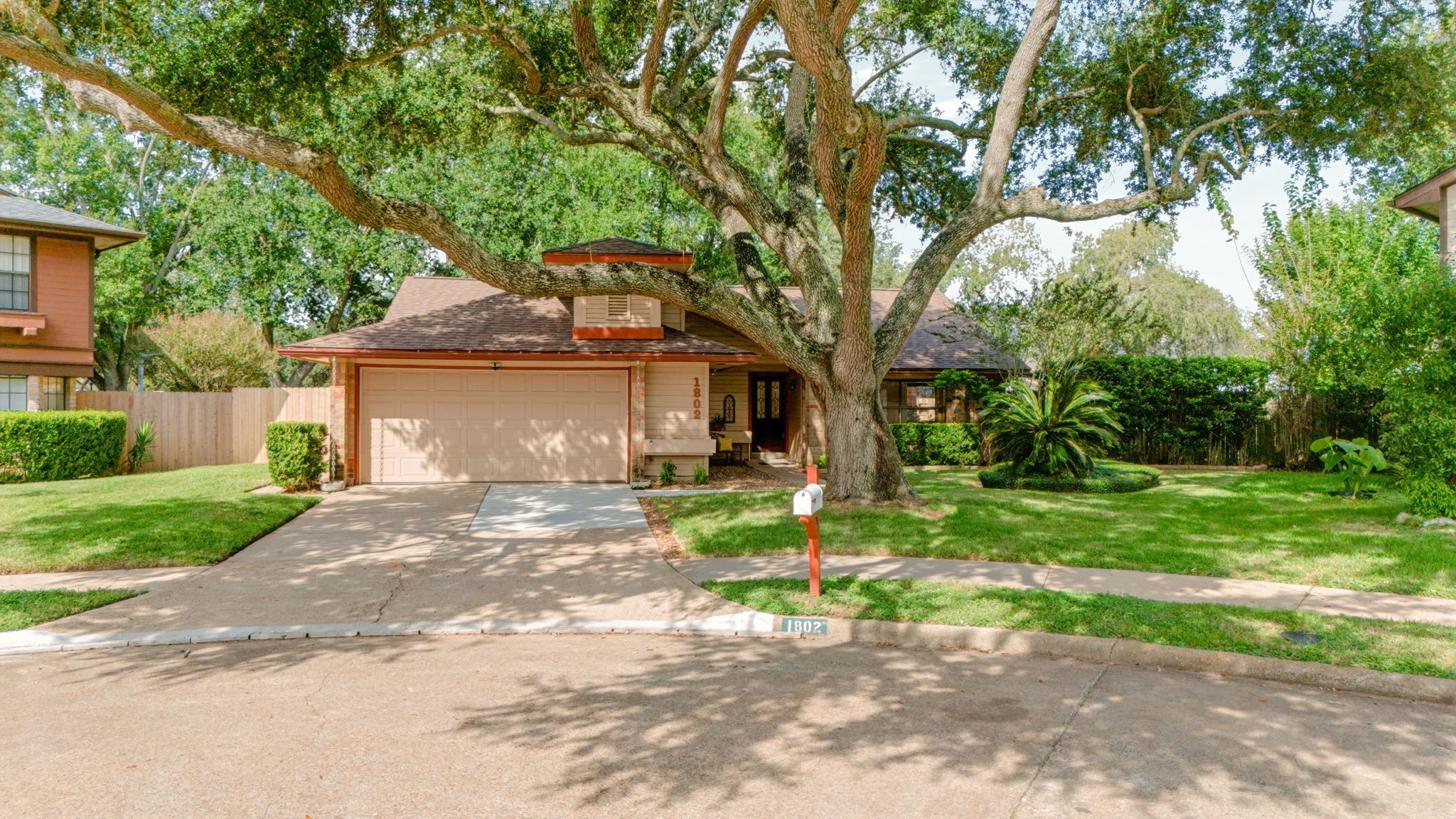 1802 Brushy Creek Drive Property Photo 1