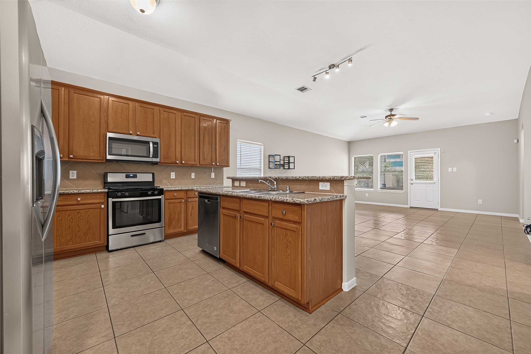 430 Dockside Terrace Lane Property Photo 10
