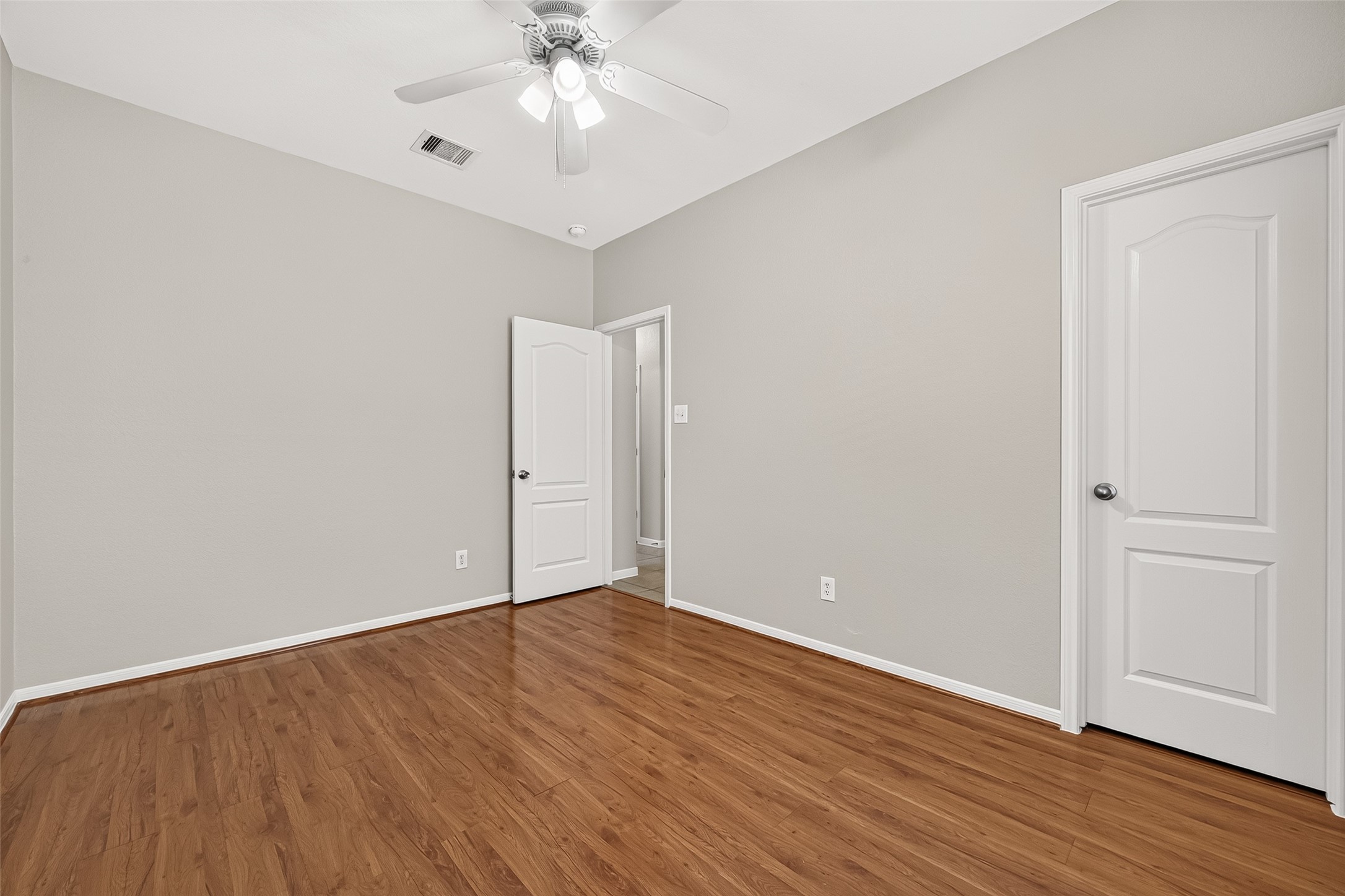 430 Dockside Terrace Lane Property Photo 32