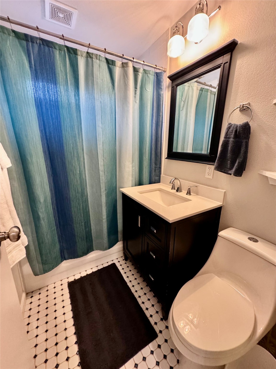 257 Creekside Hbr Property Photo 17