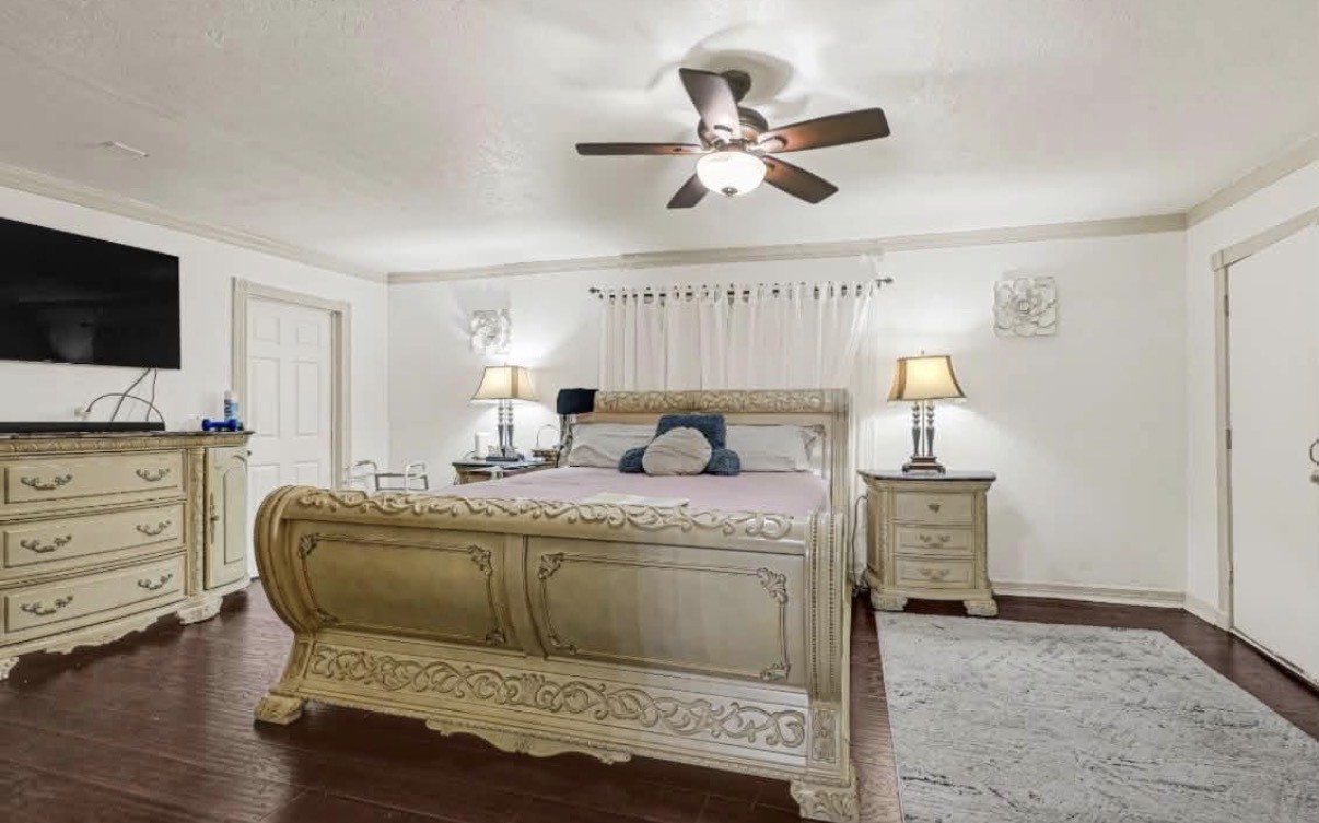 7314 Arnim Street Property Photo 11