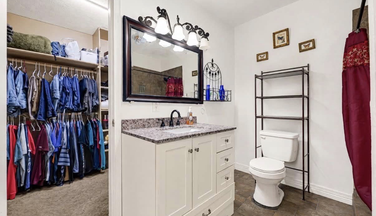 7314 Arnim Street Property Photo 12