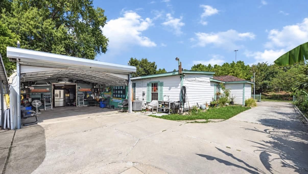 7314 Arnim Street Property Photo 15