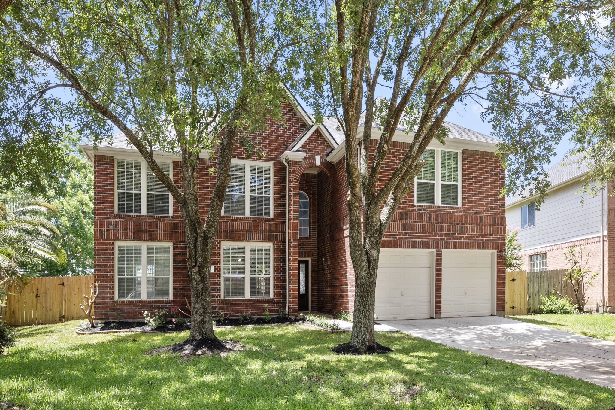 2430 Waterwood Drive Property Photo 2
