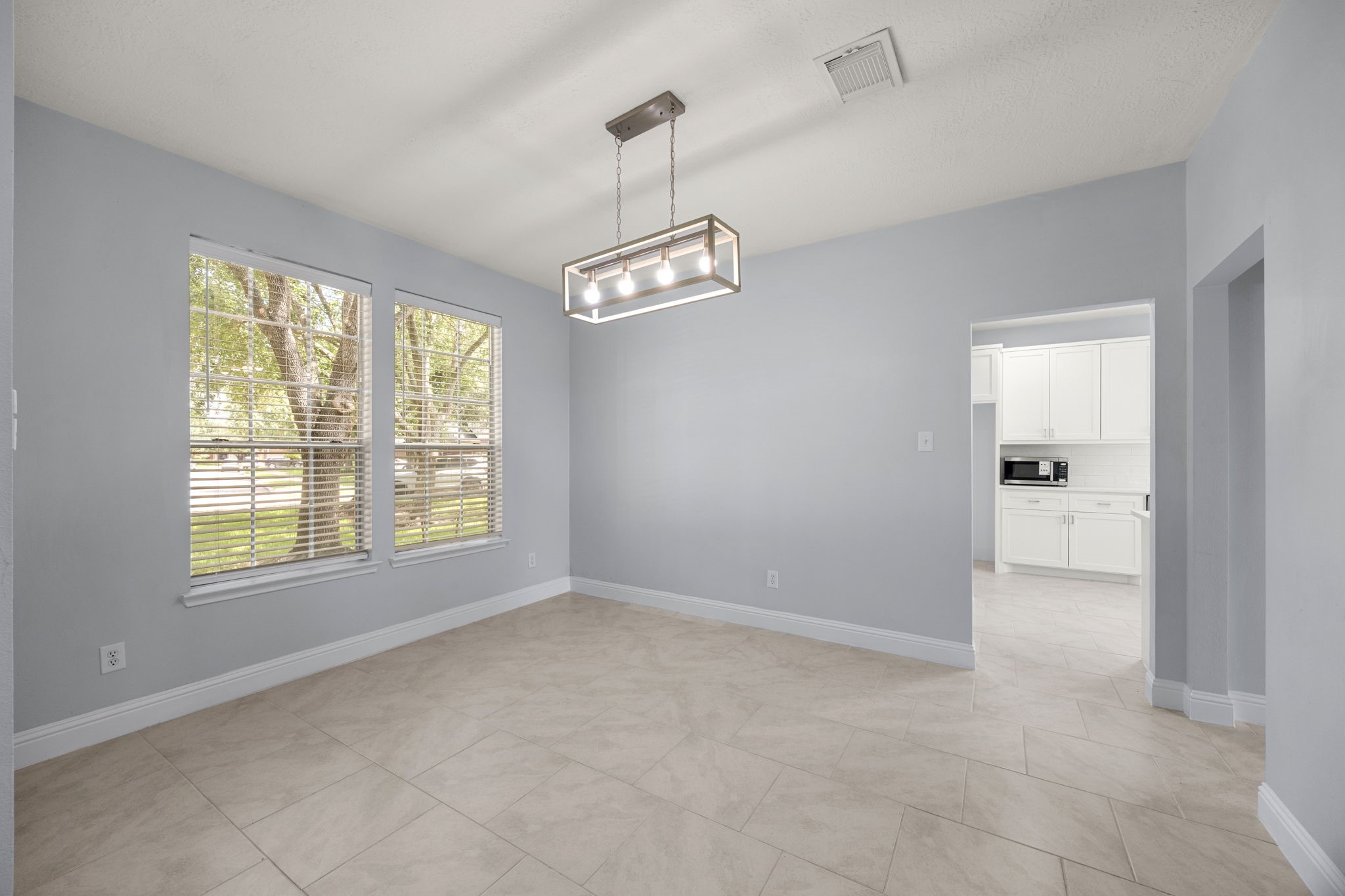 2430 Waterwood Drive Property Photo 7