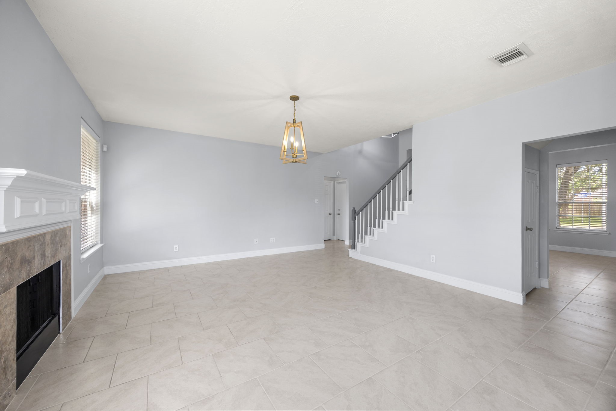 2430 Waterwood Drive Property Photo 11
