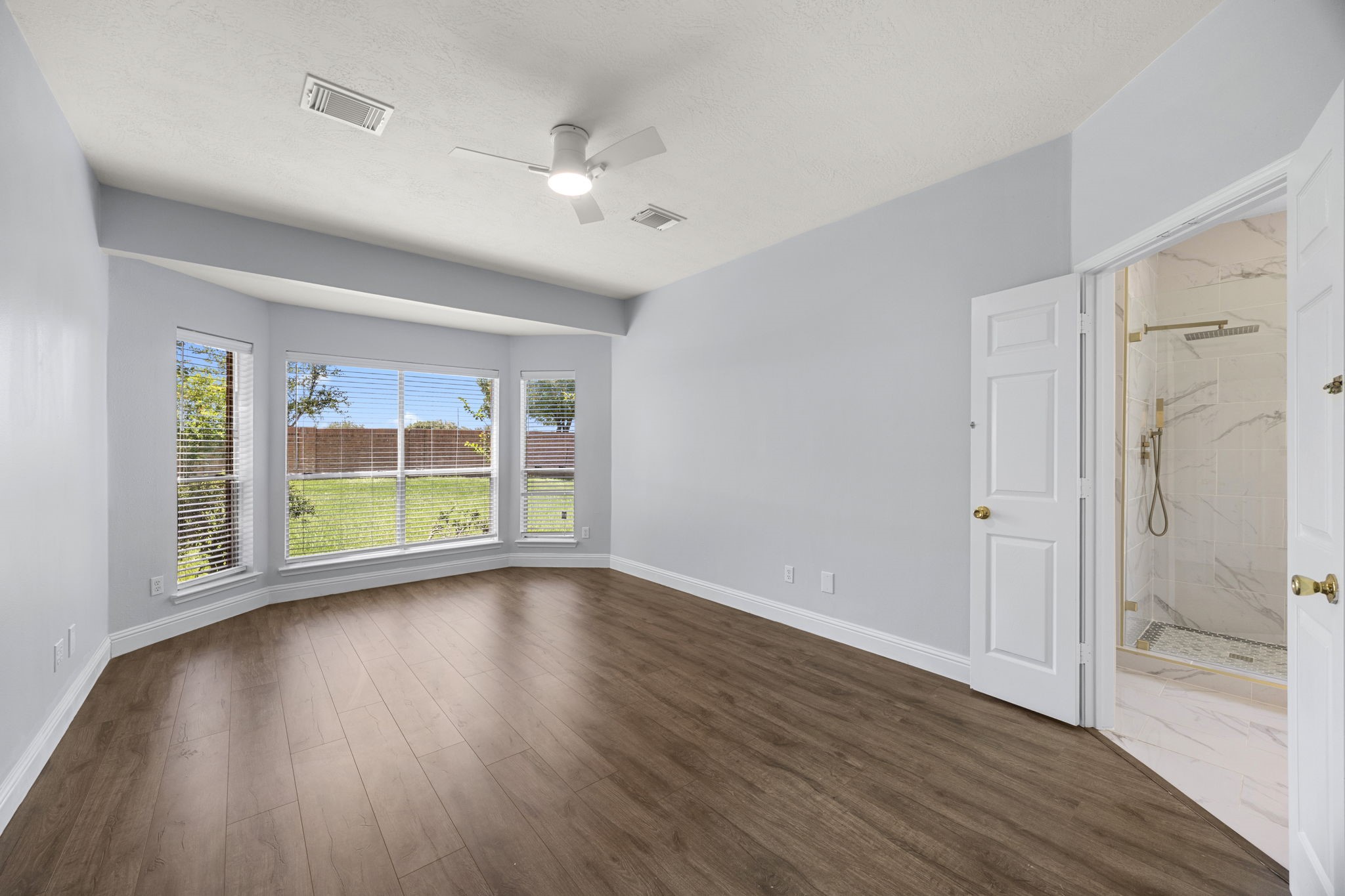 2430 Waterwood Drive Property Photo 18