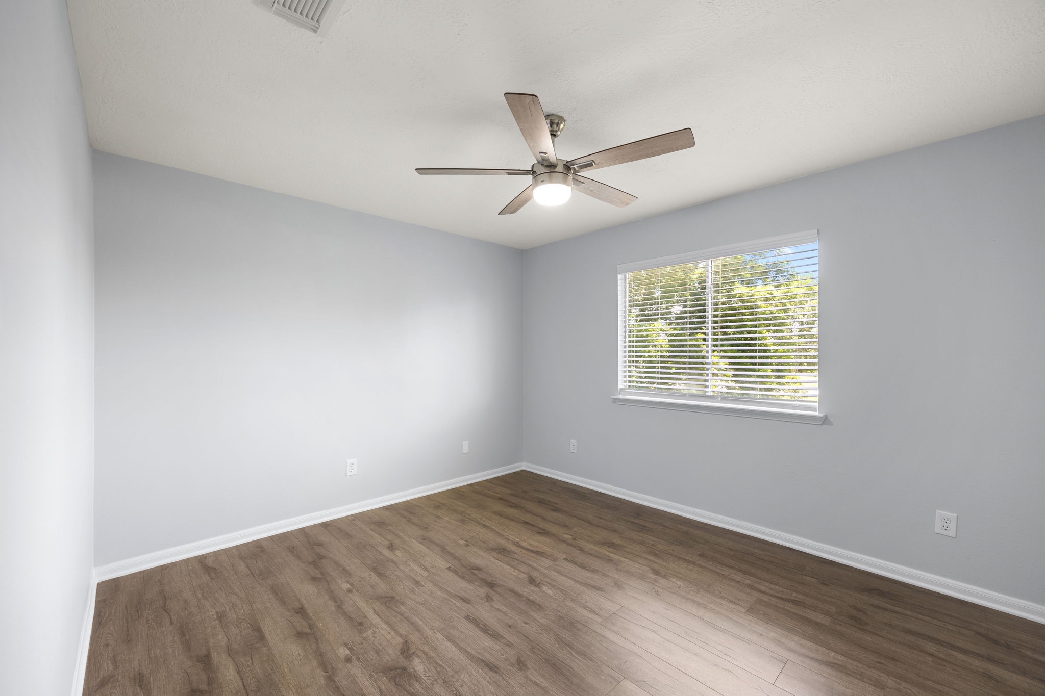 2430 Waterwood Drive Property Photo 29