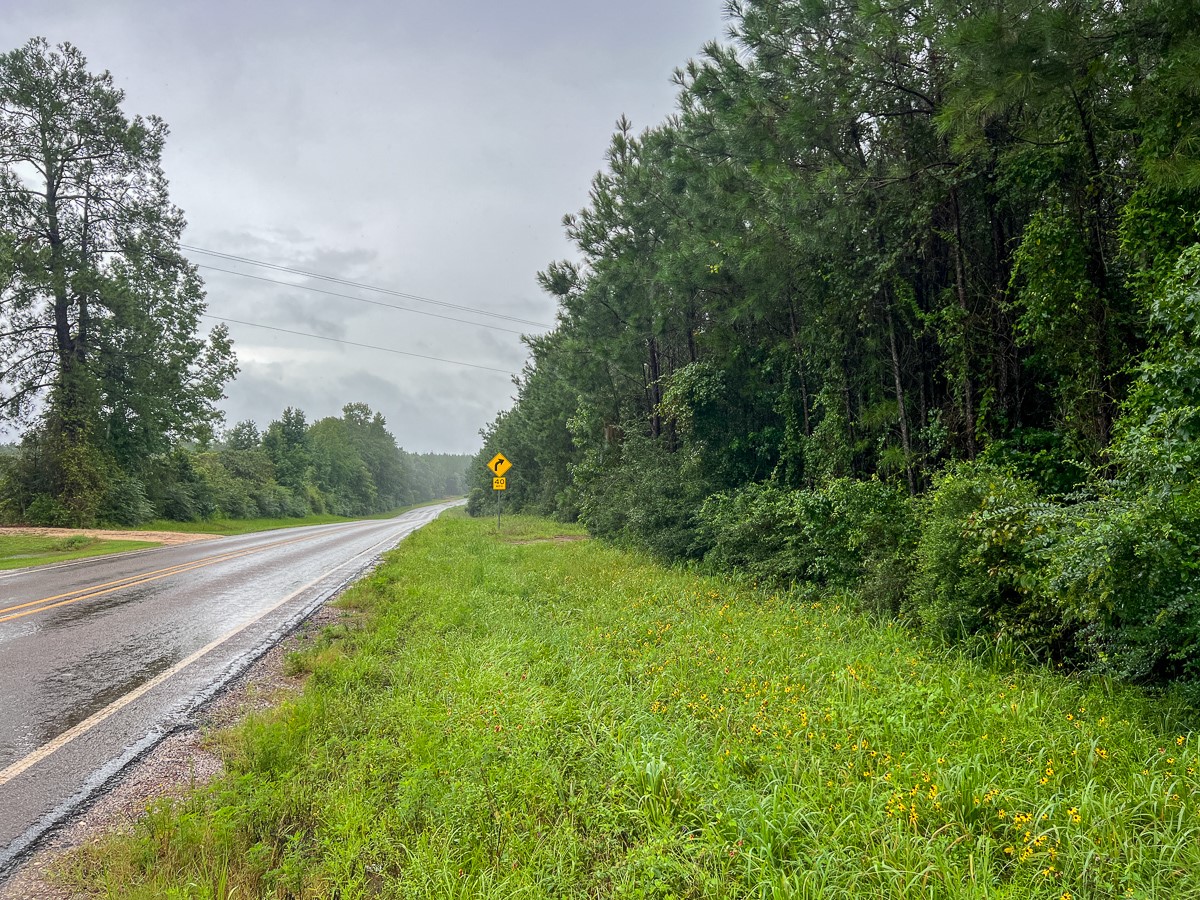 3 Fm 1276 Property Photo 2